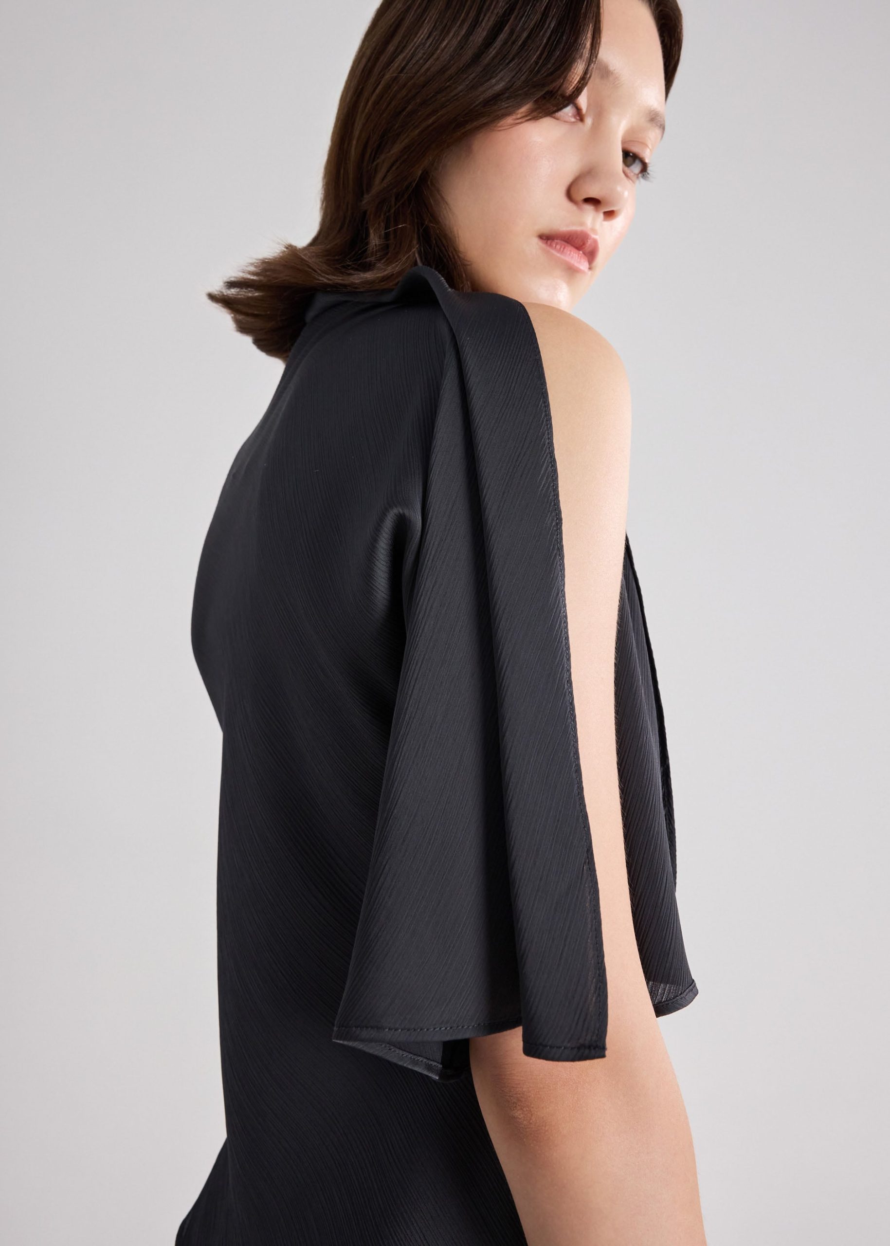 Kyuri Crinkled Satin Top - Image 6