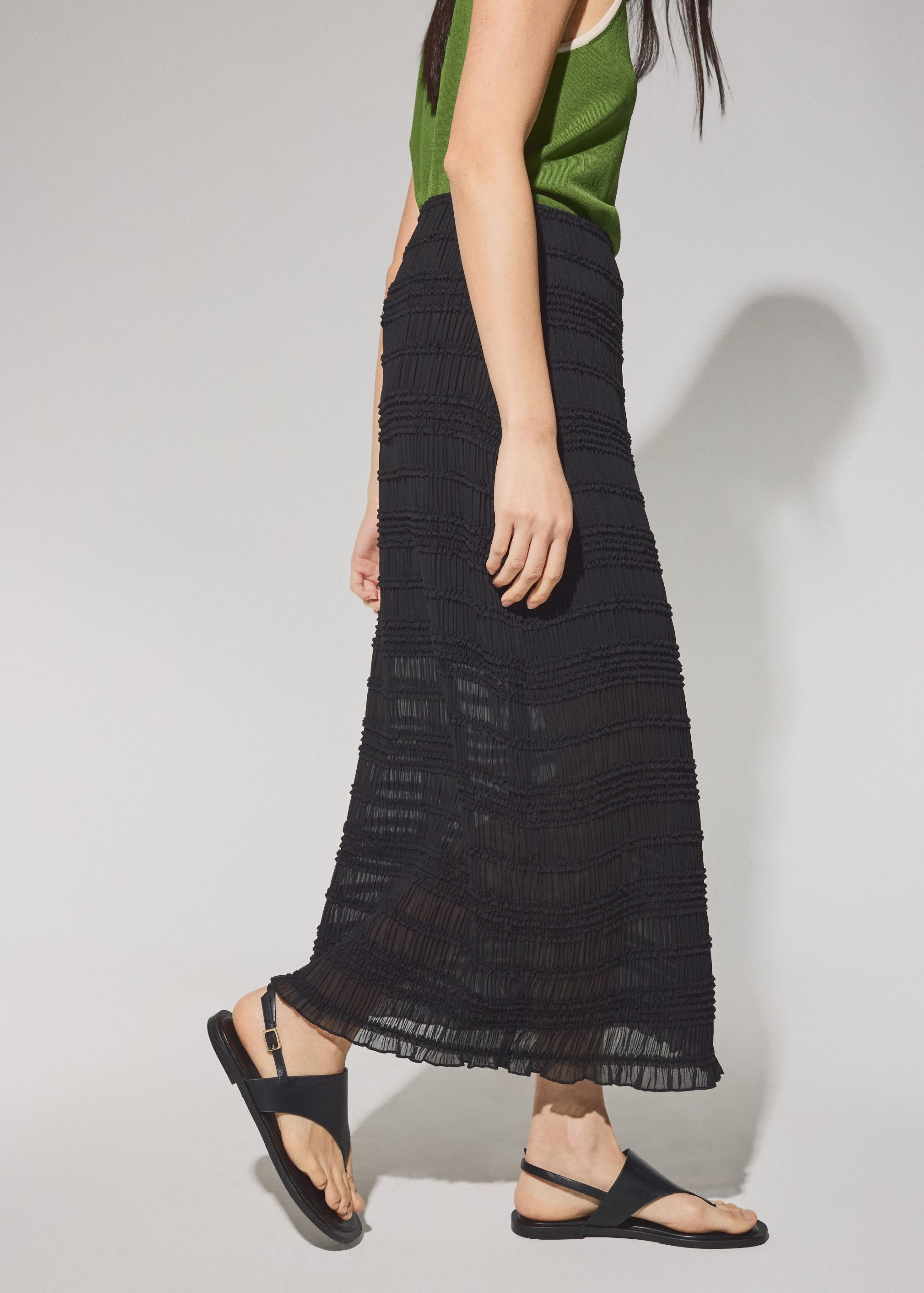 Elastic Sheer Crinkled Column Midaxi Skirt - Image 4