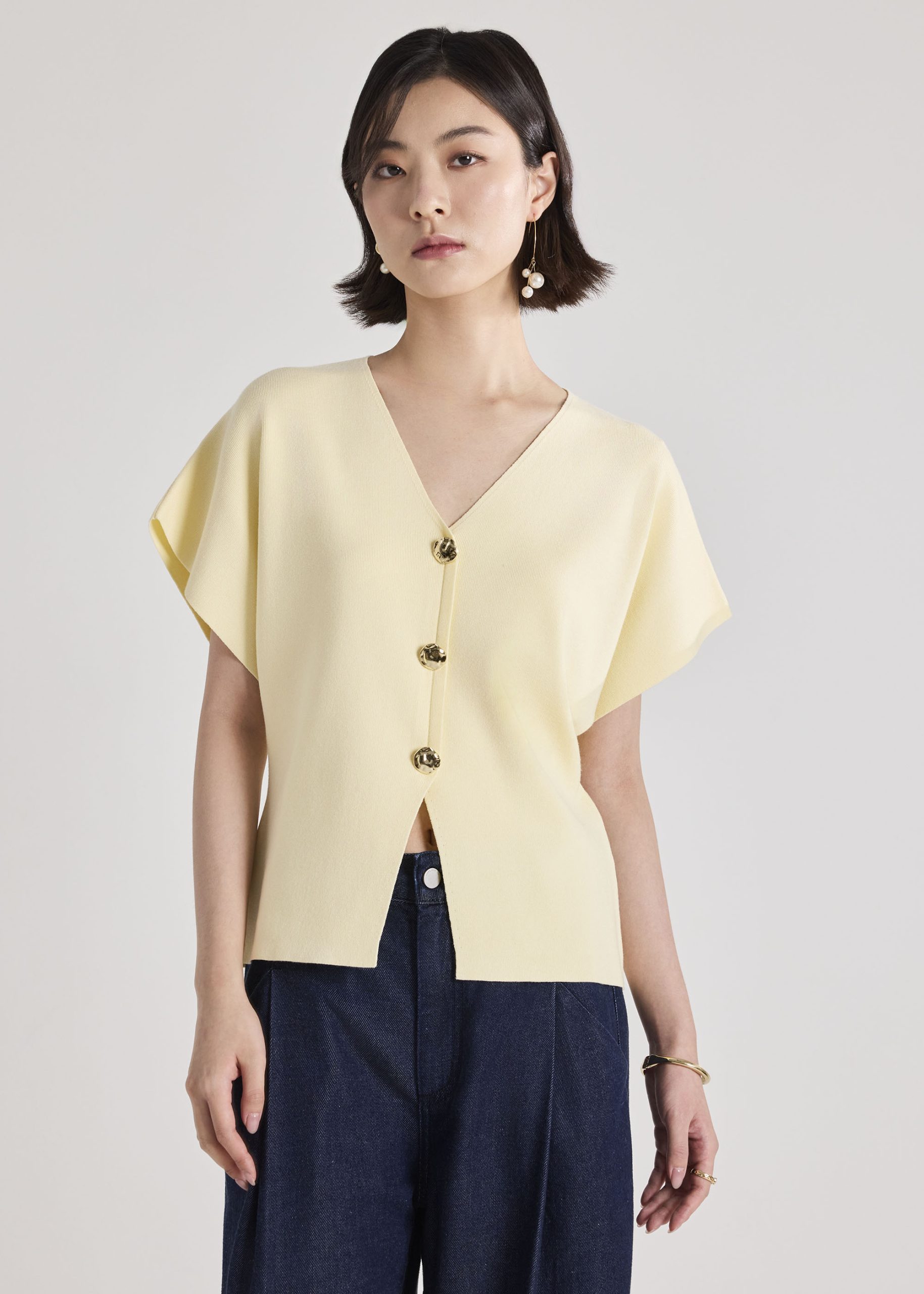 Amrita Knit V-neck Top - Image 20