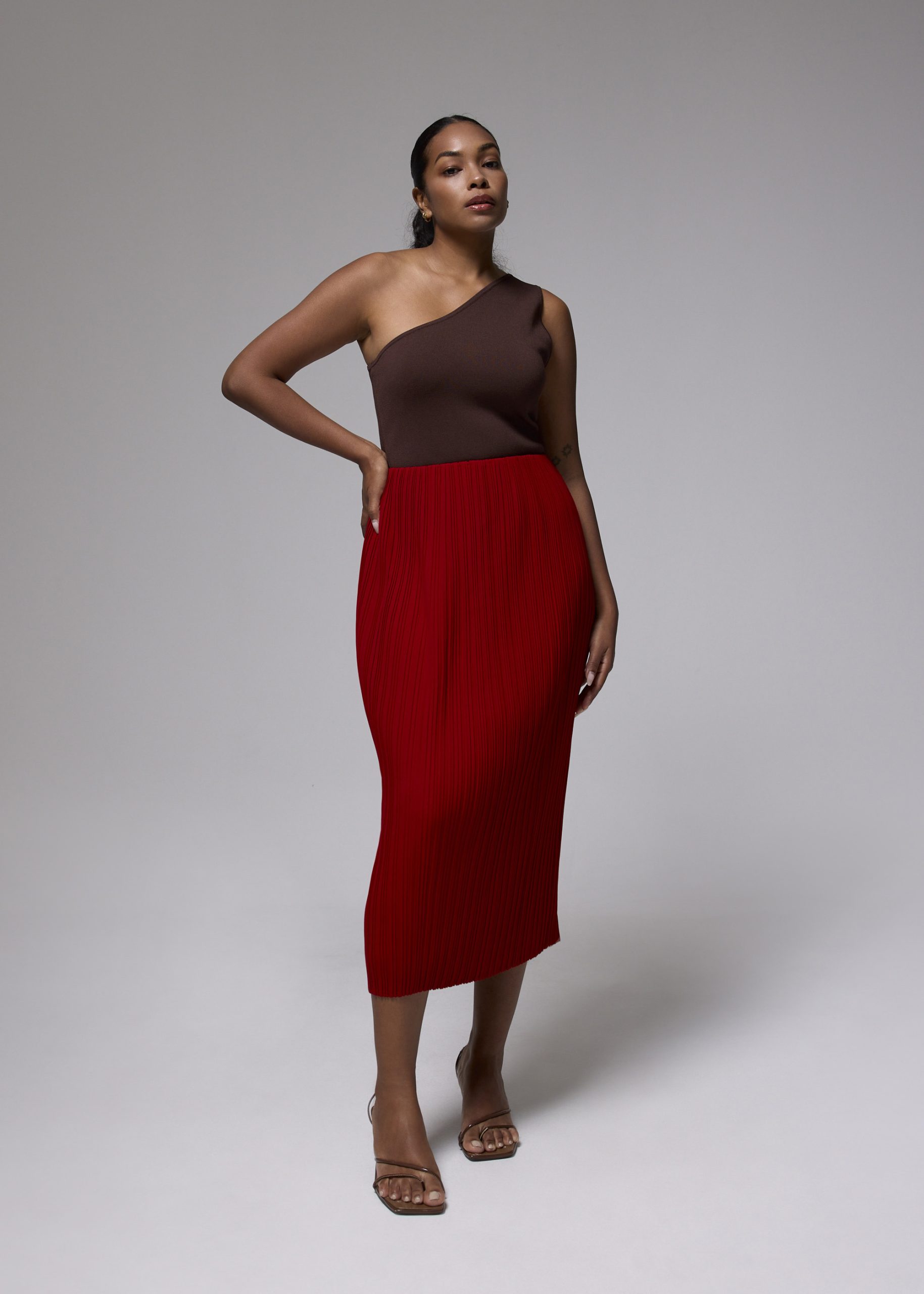 Gym Pleated Column Midi Skirt - Image 37