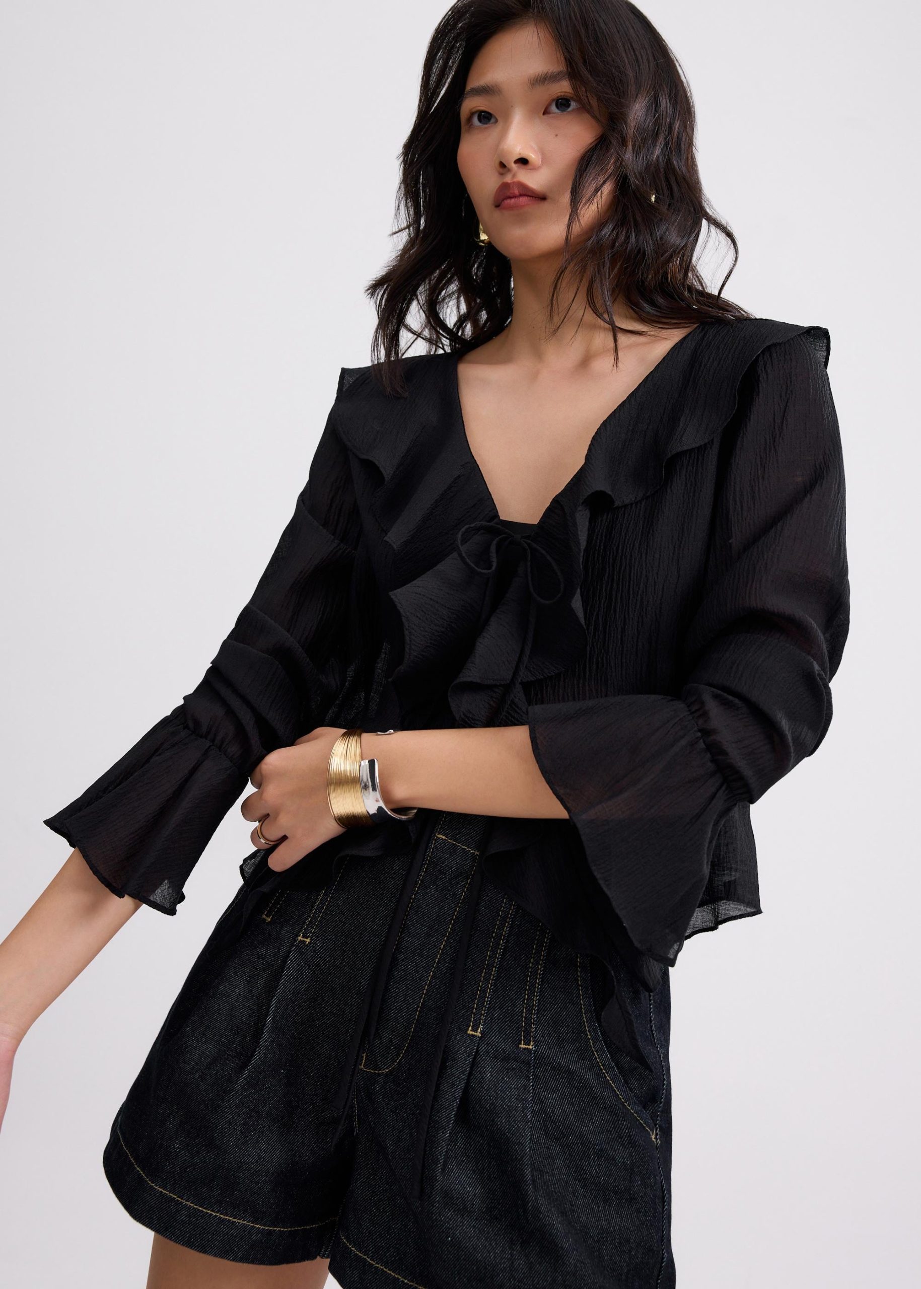 Relaxed Georgette V-neck Frill Blouse - Image 2