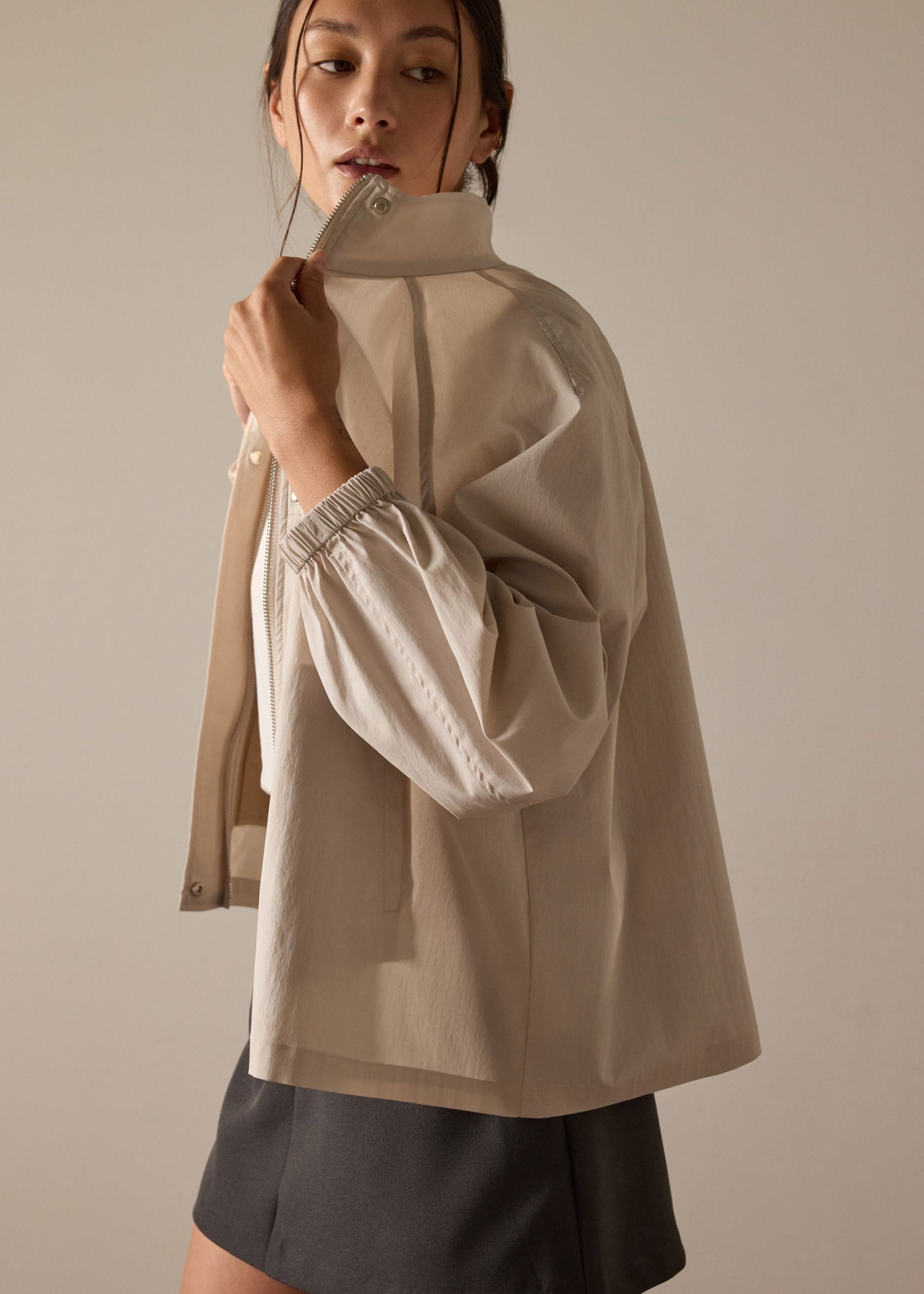 Oversized Turtleneck Jacket - Image 10