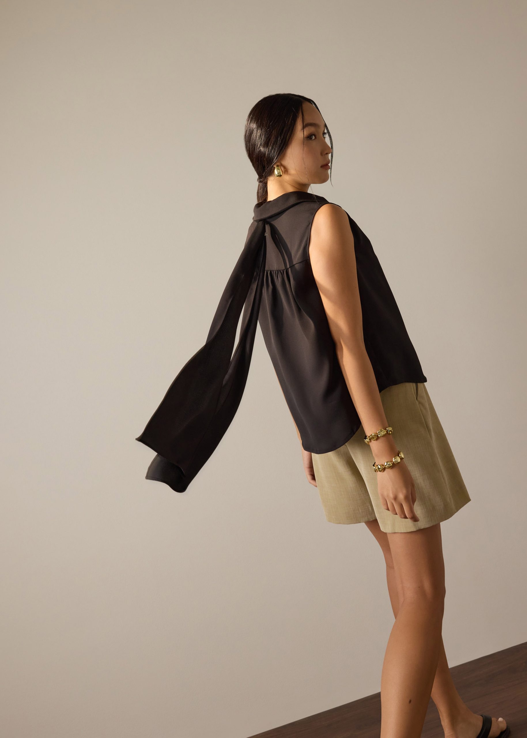 Ariska Detachable Sash Crepe Satin Collared Blouse - Image 2