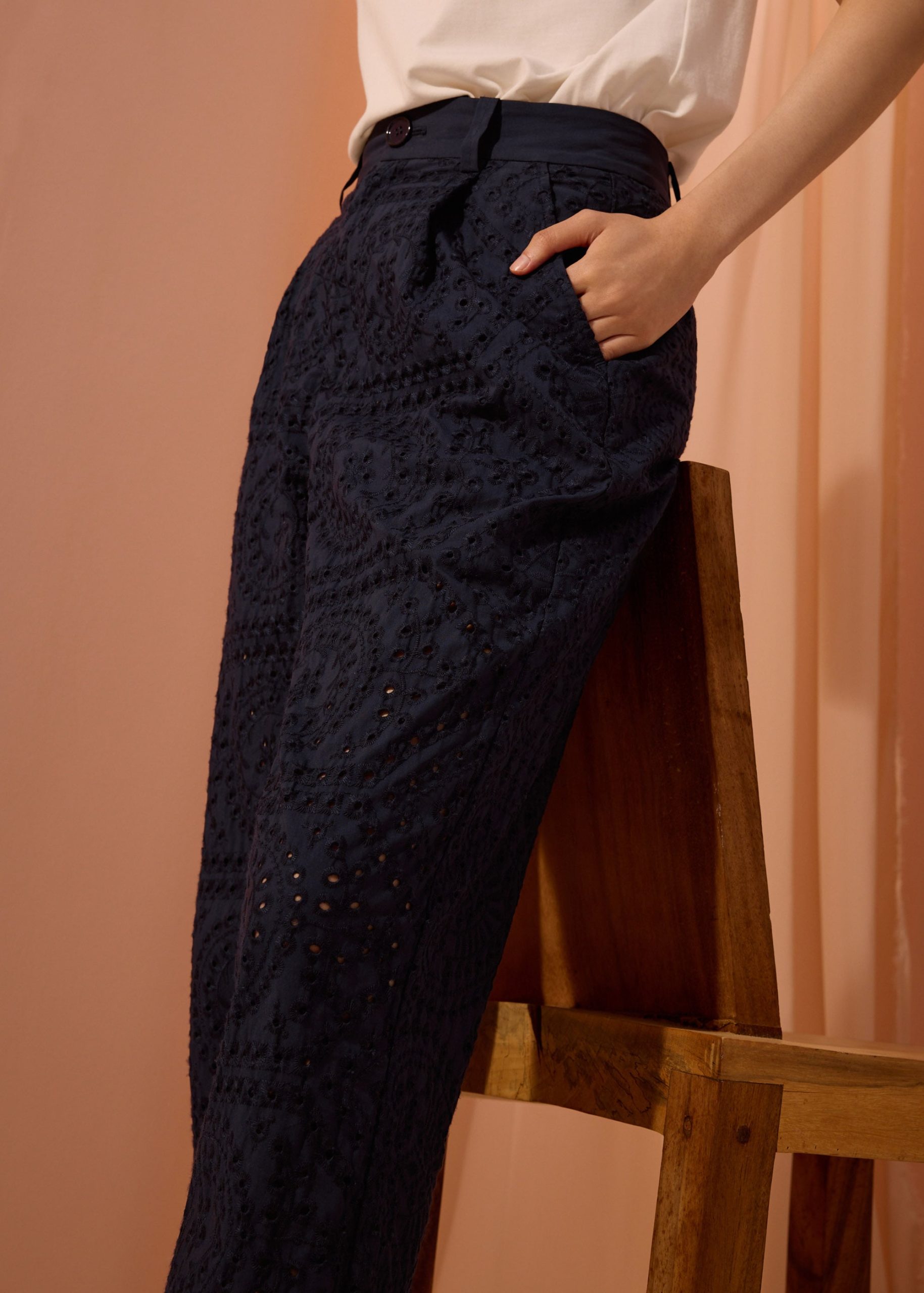 Elastic Peg Leg Pants in Soft Breeze Broderie - Image 10