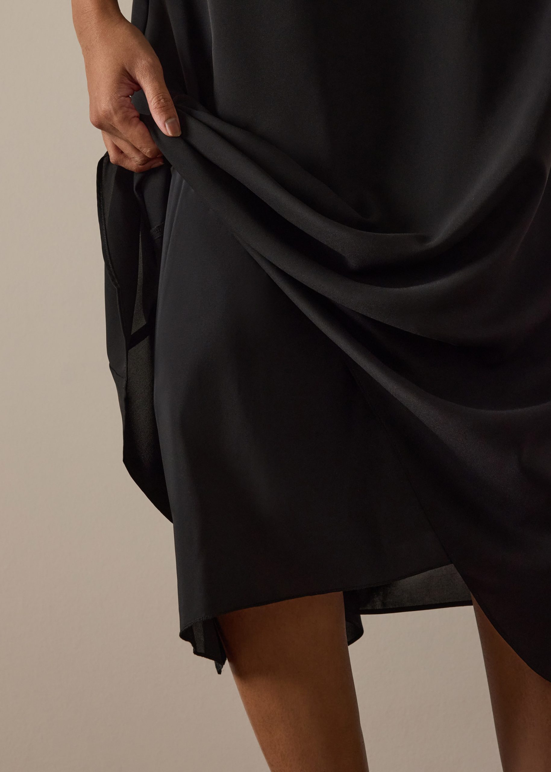 Suzanne Multi-way Detachable Shawl Column Midaxi Dress - Image 5