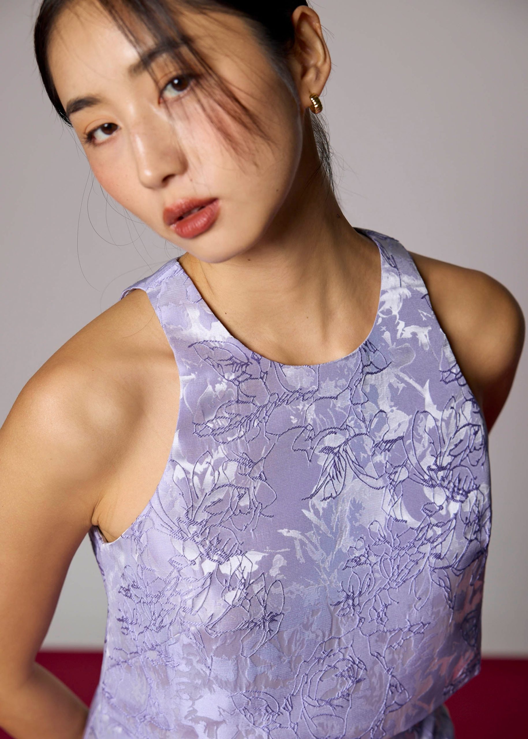 Brocade Round Neck Crop Tank Top - Image 6