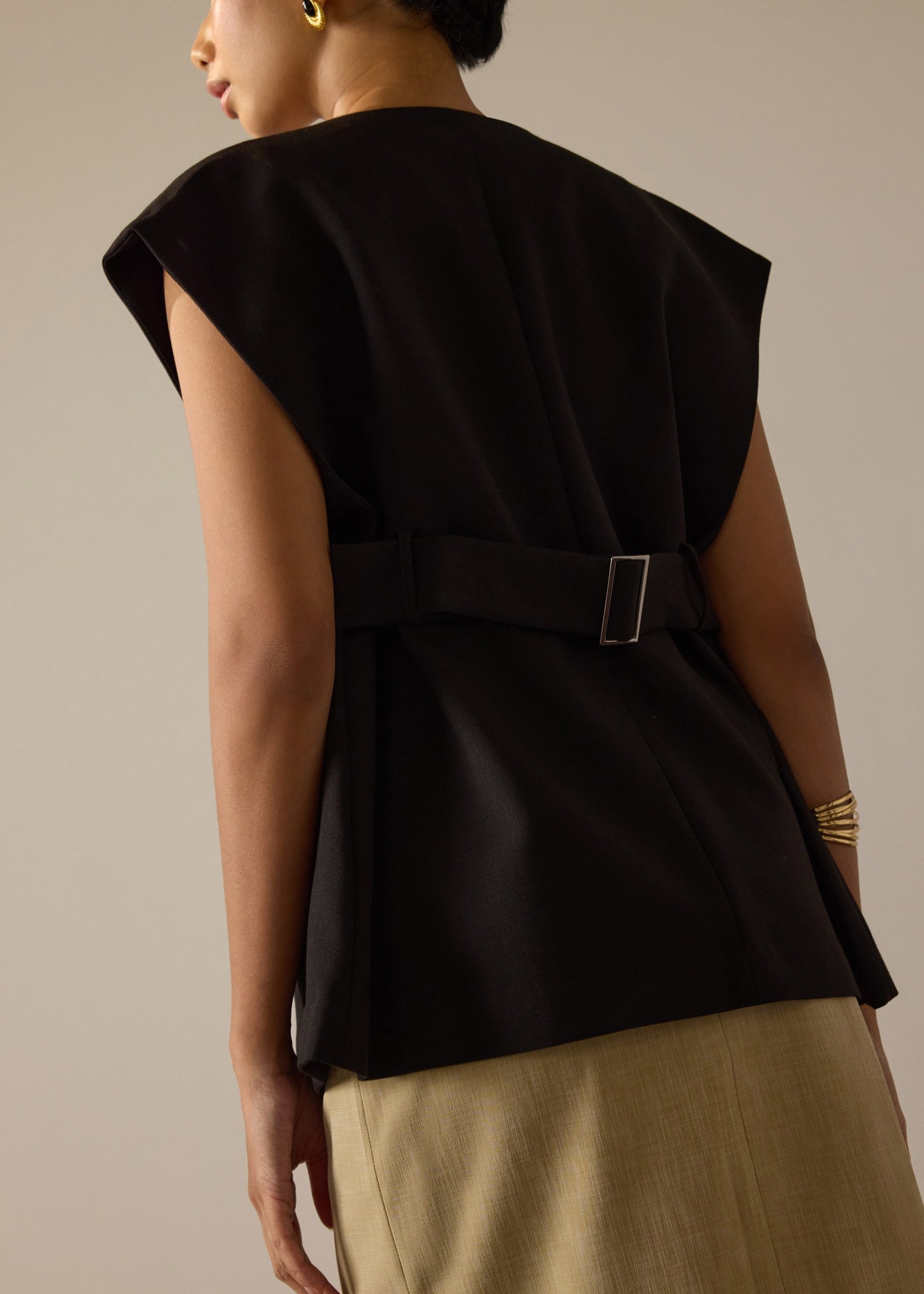 Riyo Twill Round Neck Boxy Vest - Image 6