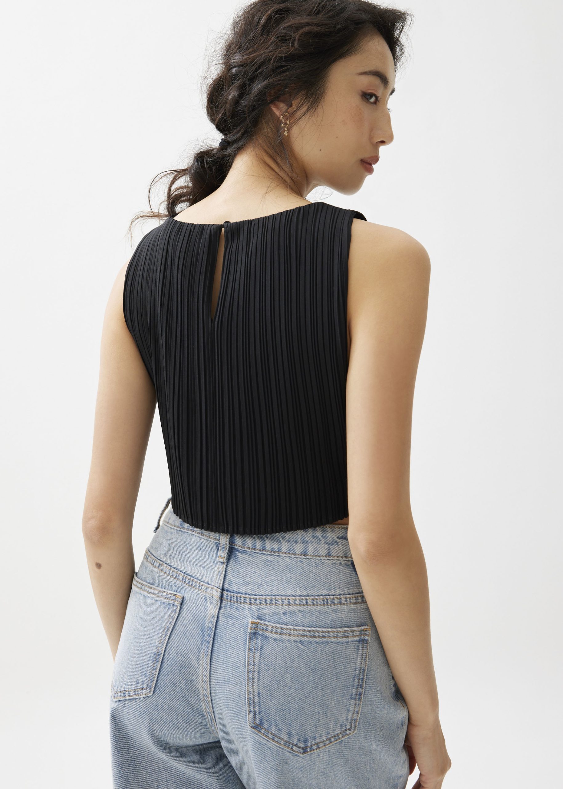 Dez Pleated Boat Neck Crop Top - Image 4