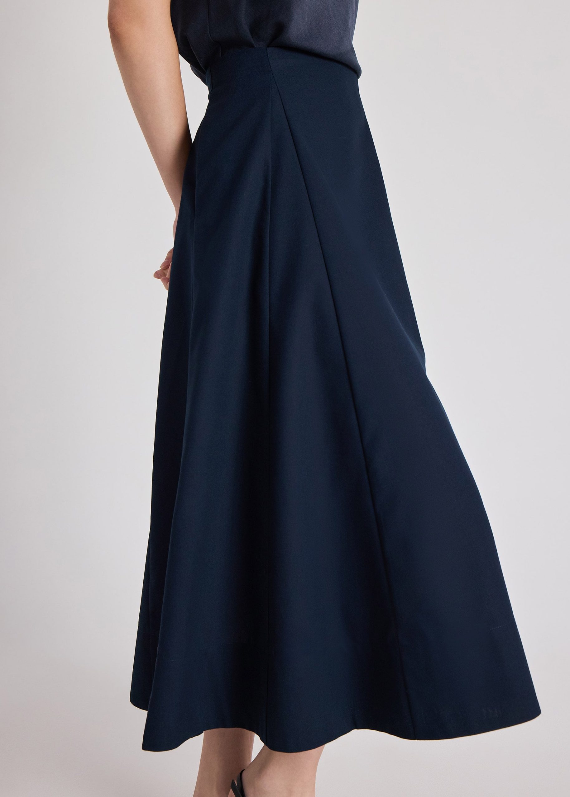 Sandra Flare Midaxi Skirt - Image 12
