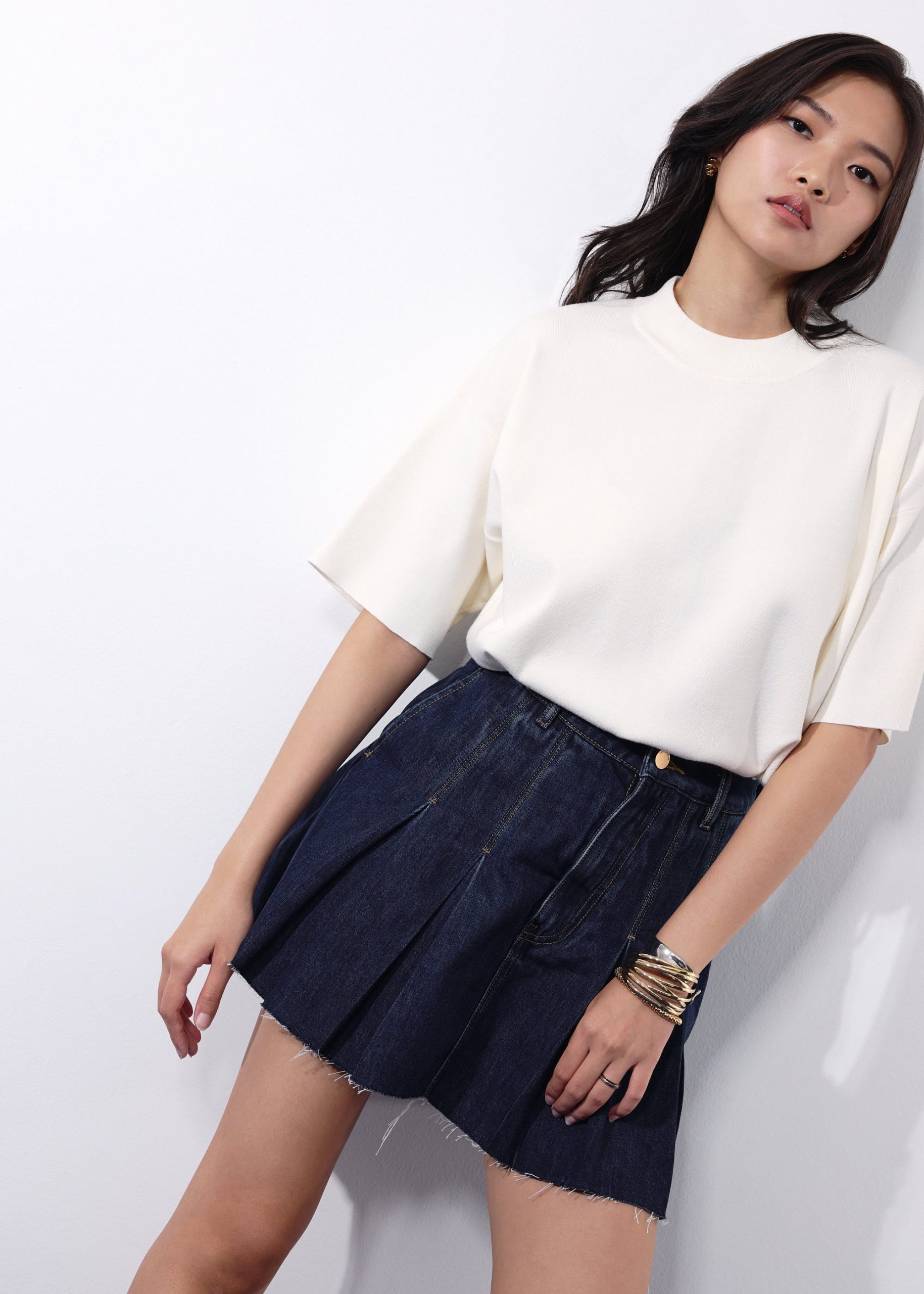 Contrast Stitch Denim Pleated High Waist A-line Mini Skirt - Image 6