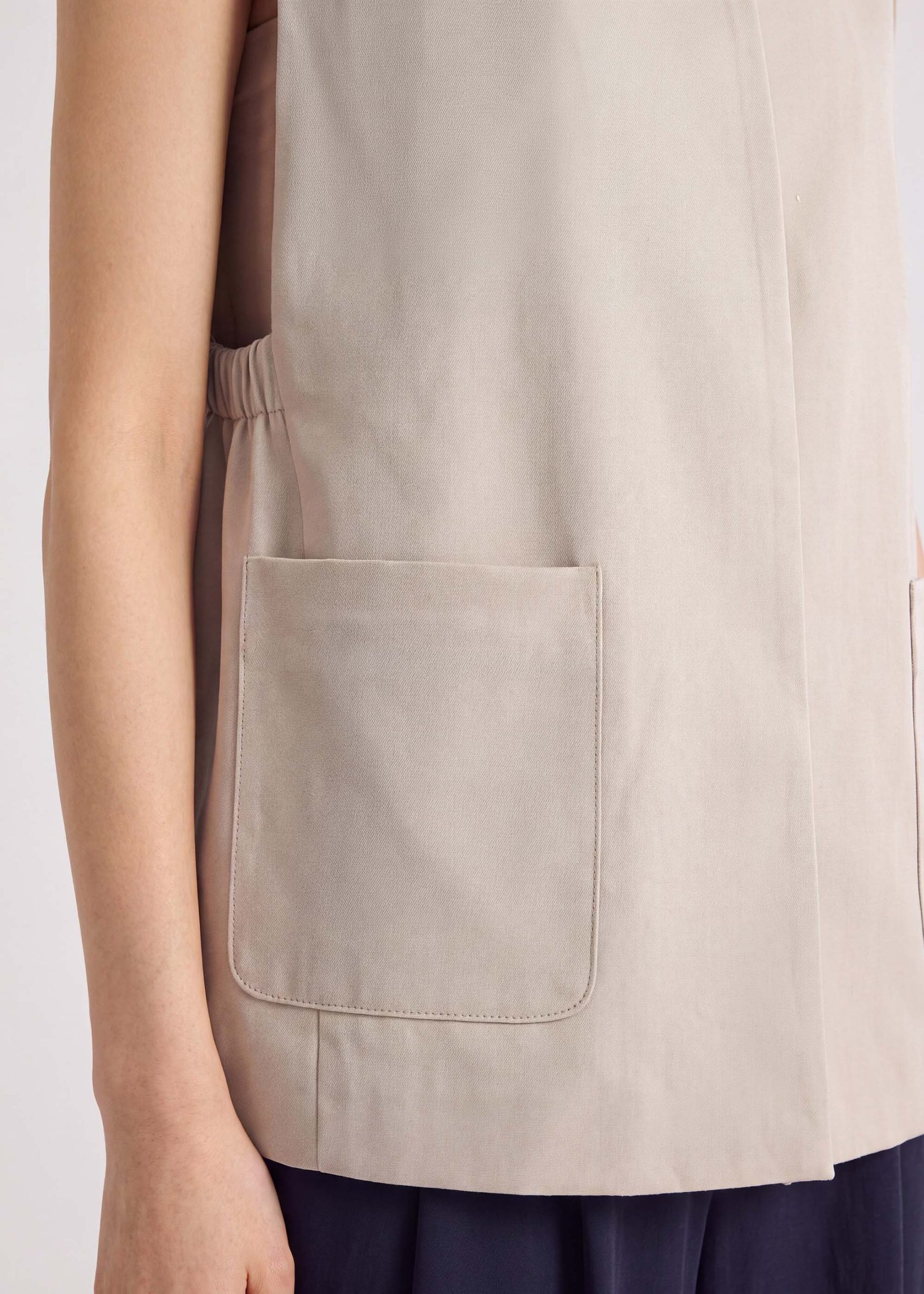 Relaxed Boxy Vest - Image 13