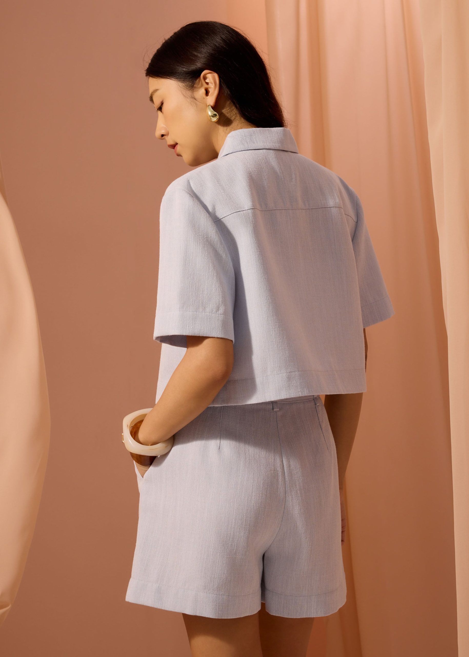 Casey Textured Boxy Crop Shirt - Image 12