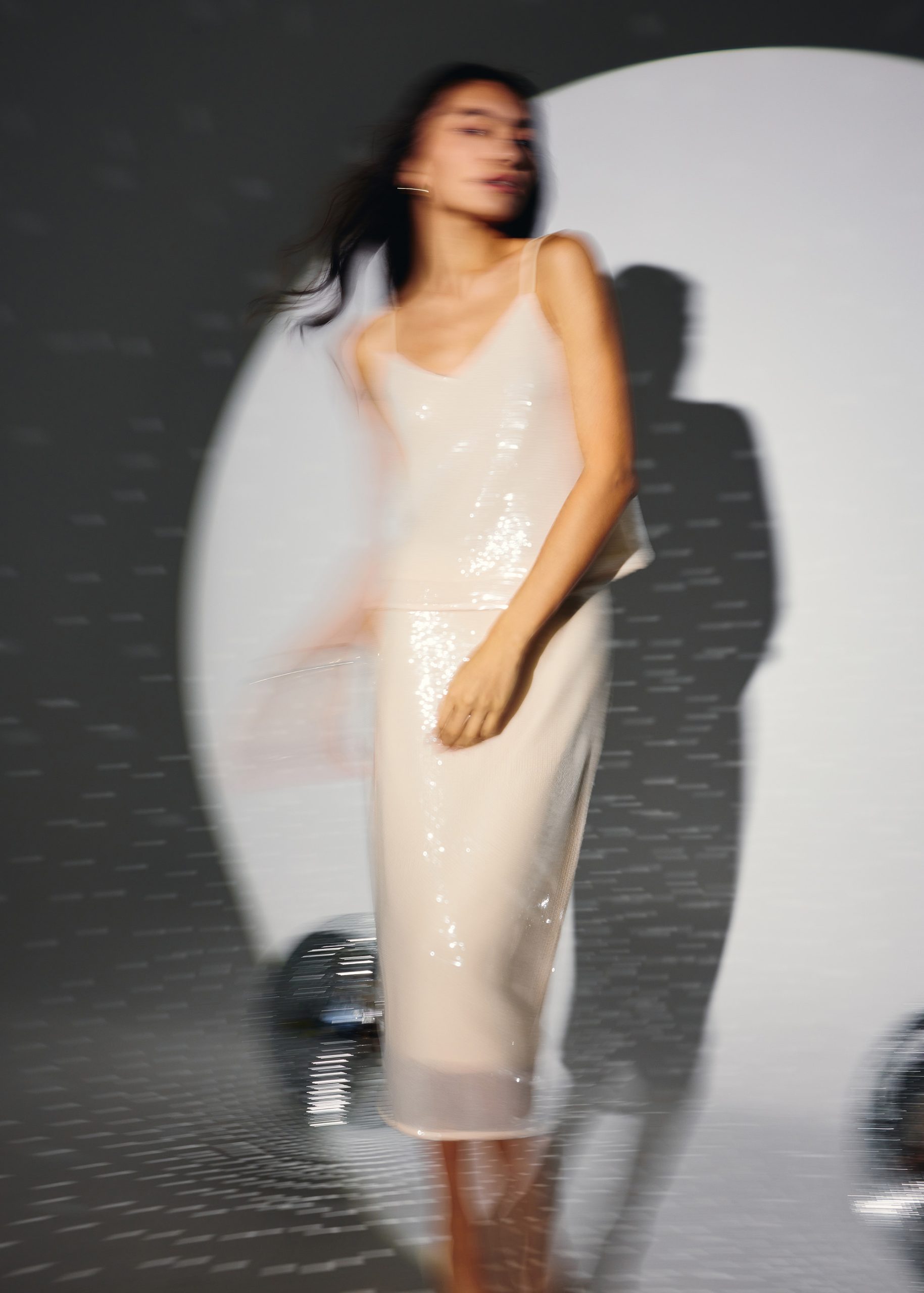 Sequin High Waist Column Midi Skirt - Image 5