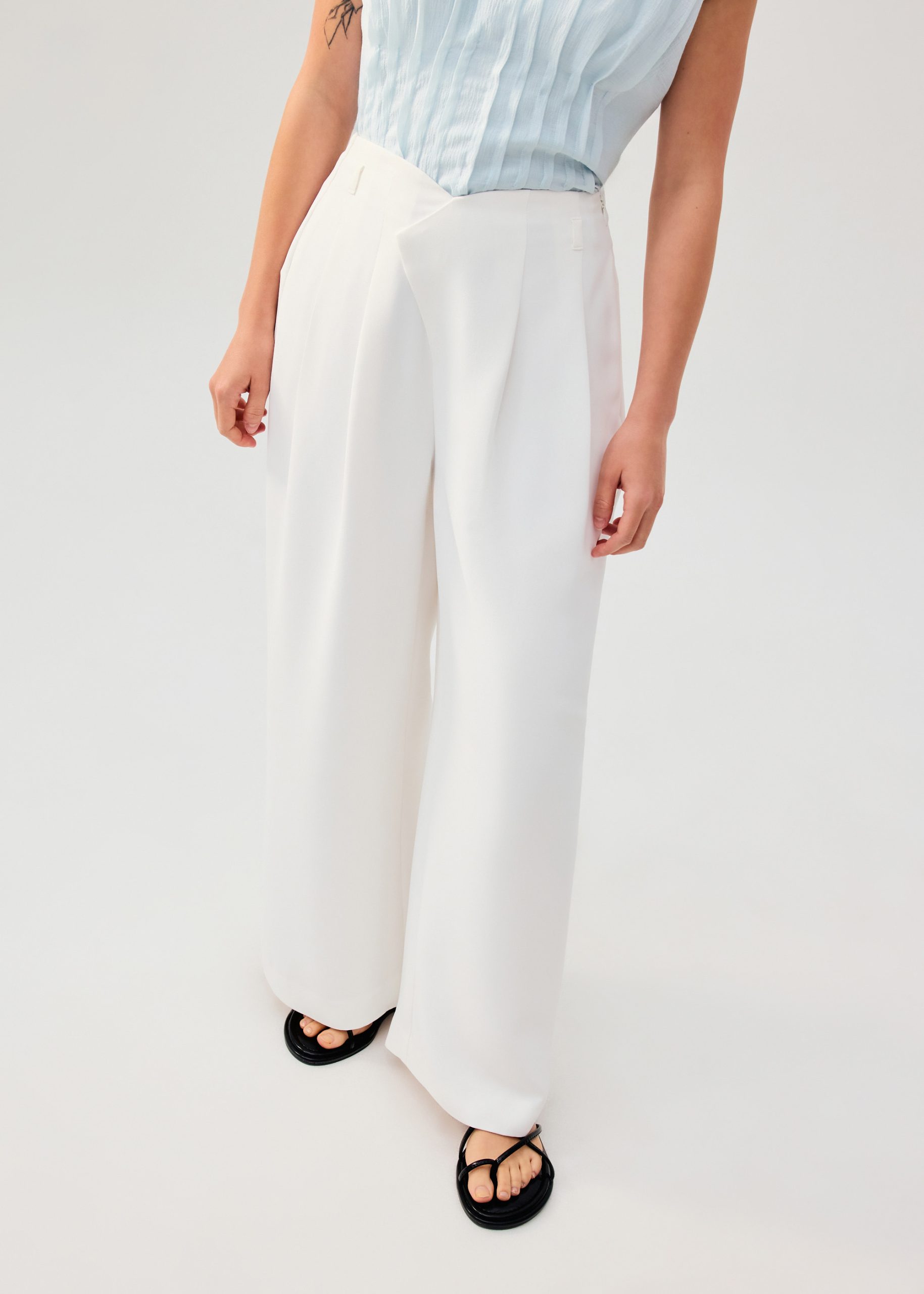 PETITE Leggy??Nadine Crepe Asymmetric Waistband Straight Leg Pants - Image 11