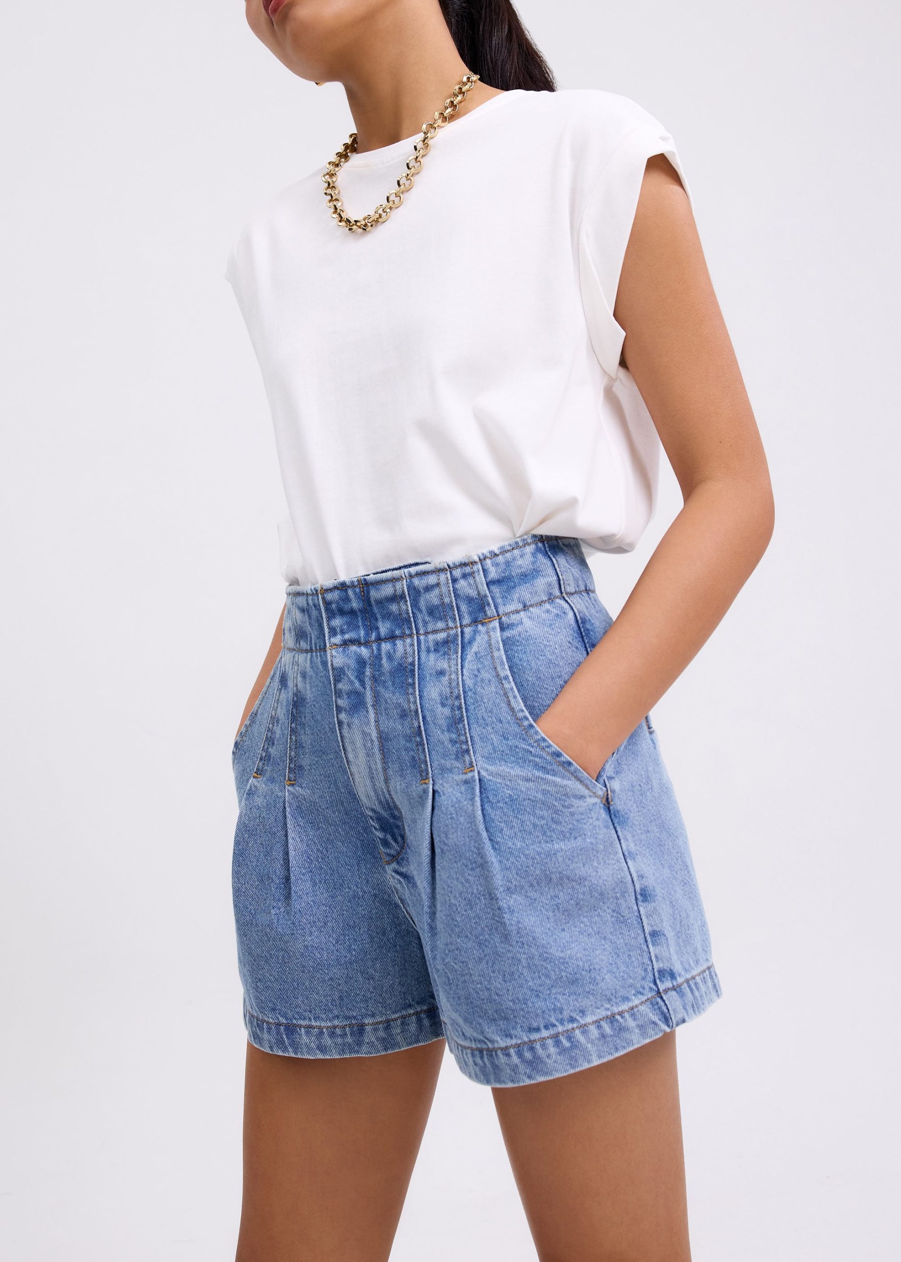 Denim Contrast Stitch A-line Shorts - Image 10