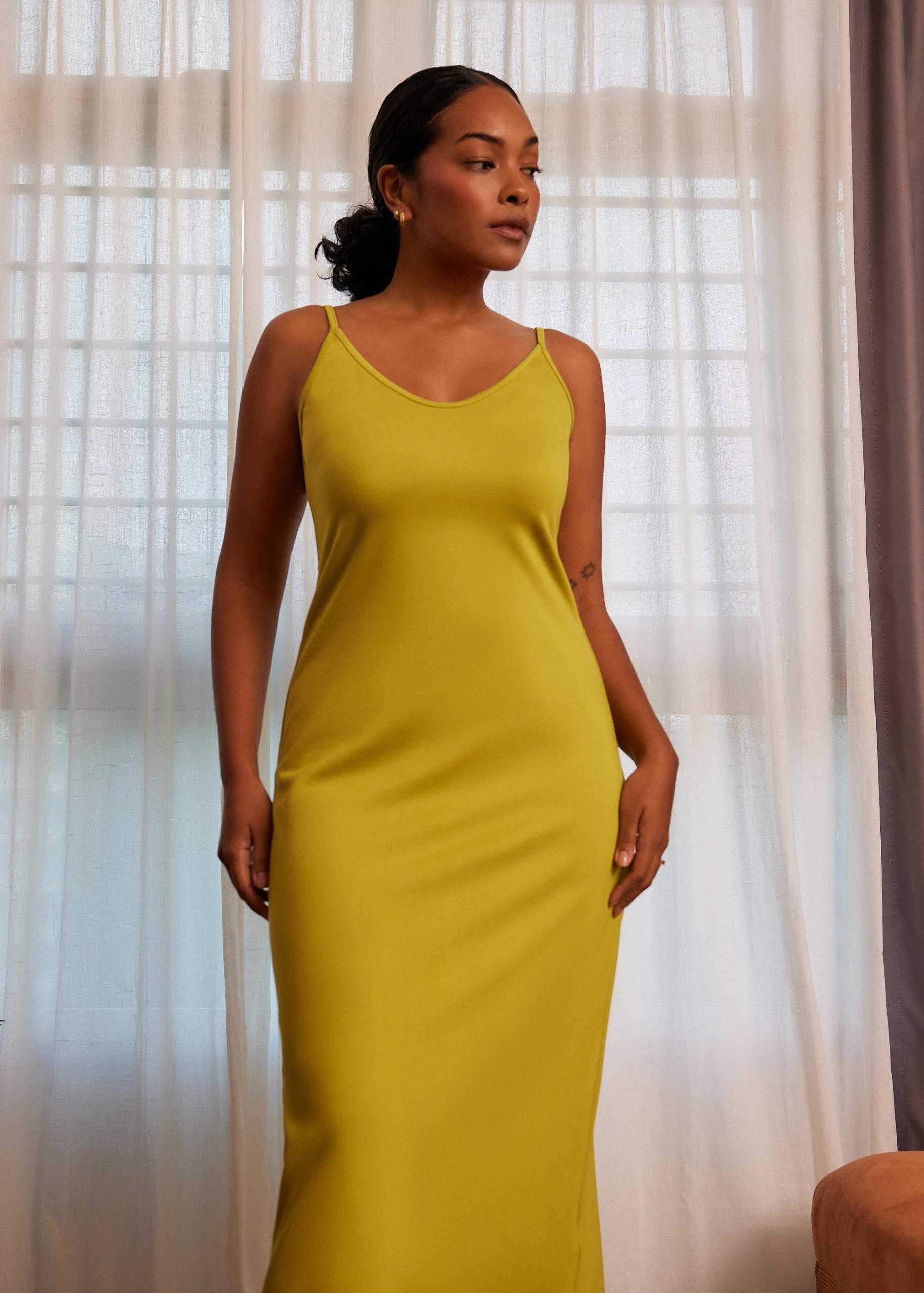 Fitted V-neck Jersey Midaxi Dress - Image 4