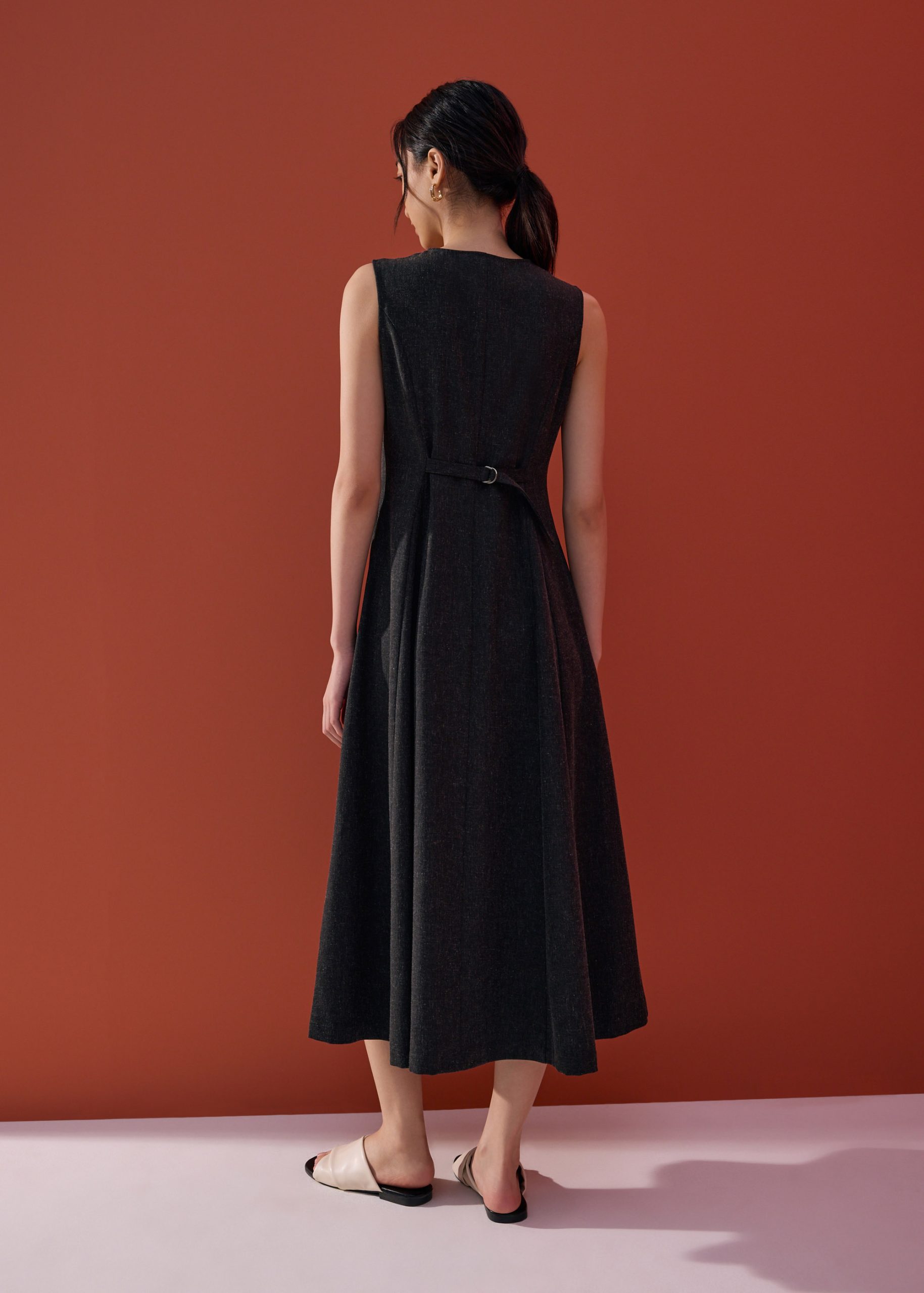 Nurin Panelled Fit & Flare Midaxi Dress - Image 11