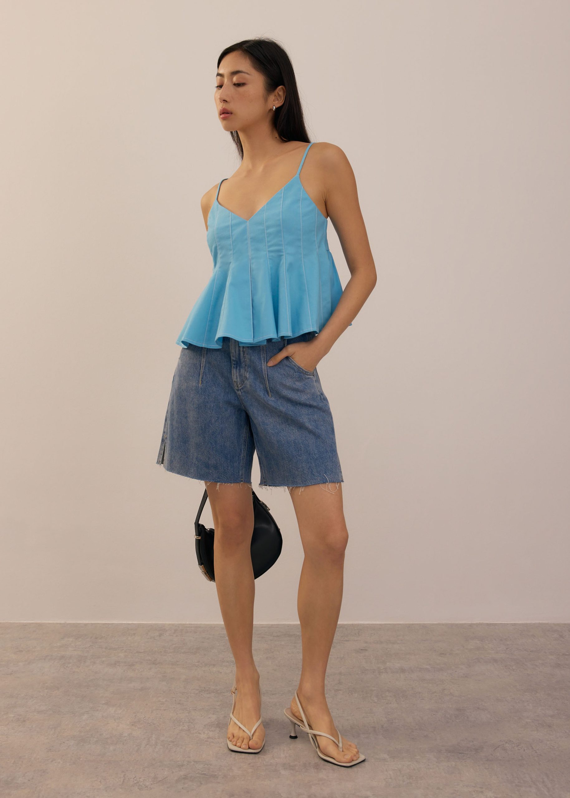 Contrast Stitch V-neck Peplum Camisole Top - Image 31