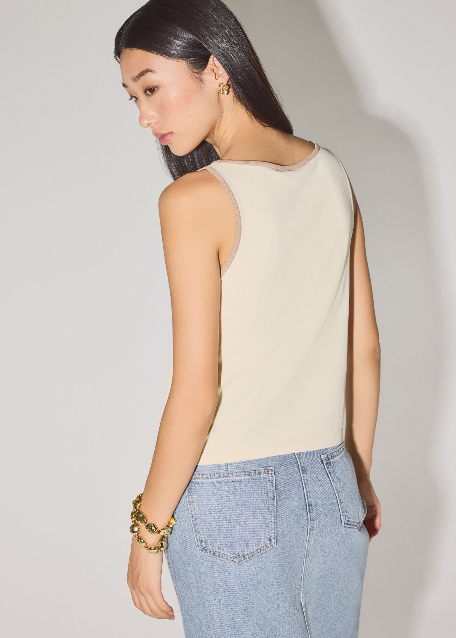 Nikki Relaxed Contrast Knit Boat Neck Tank Top - Image 11