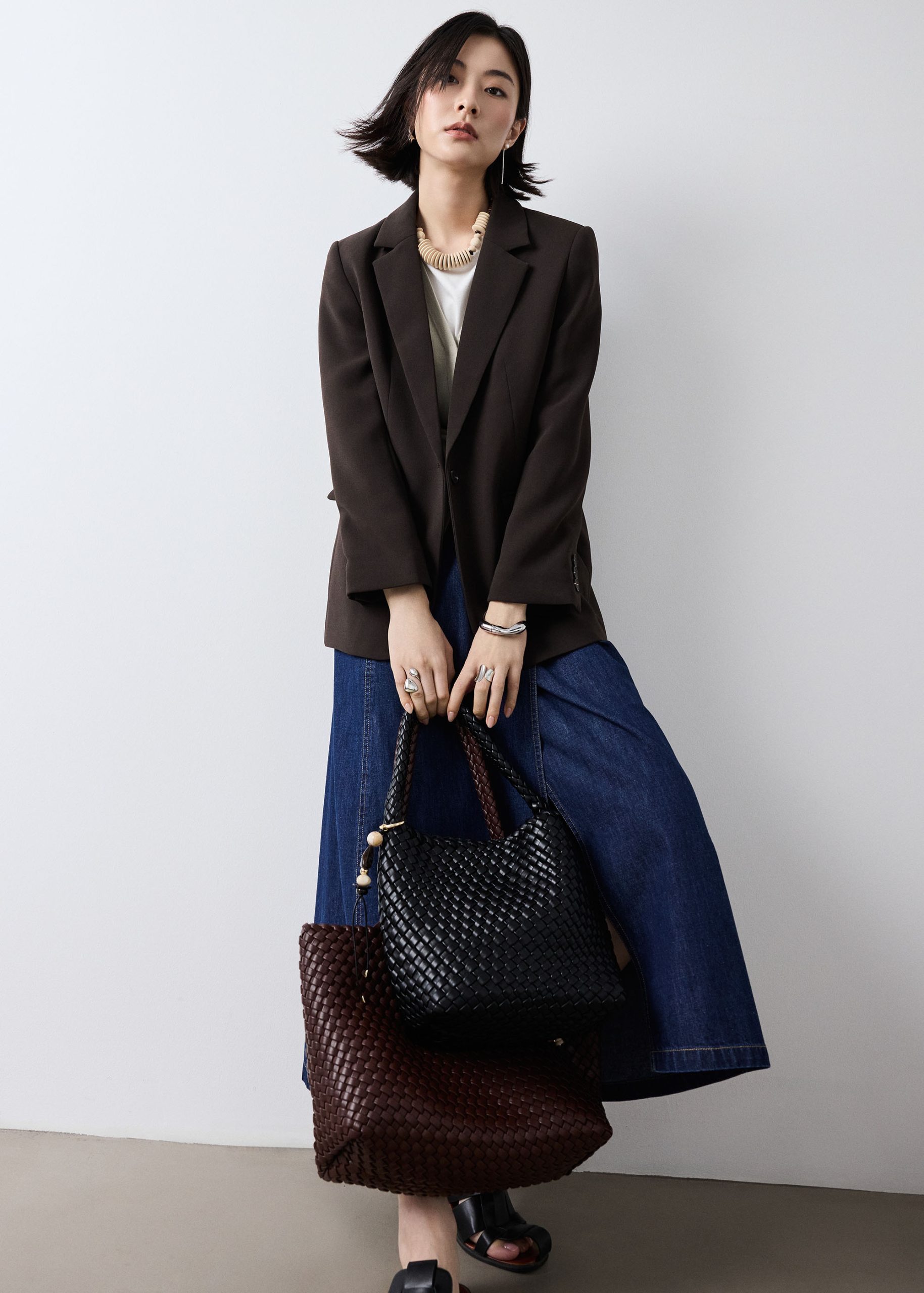 Woven Vegan Leather Hobo Bag - Image 2