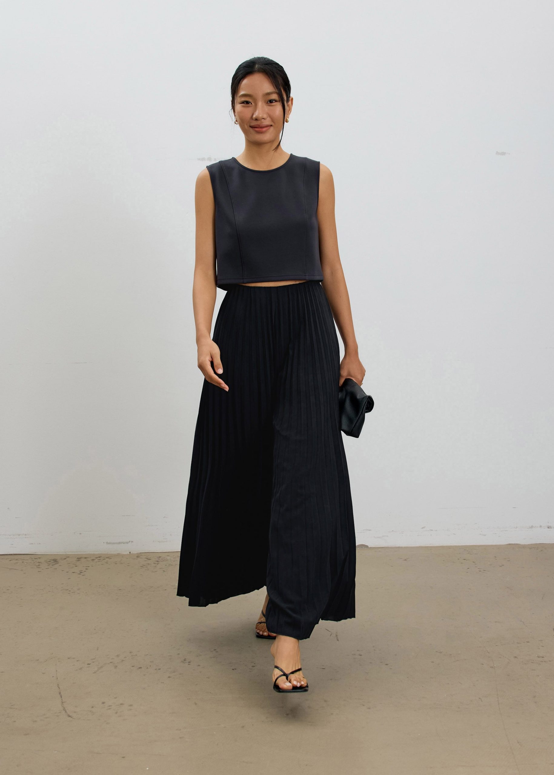 Relaxed Neoprene Crop Tee - Image 6