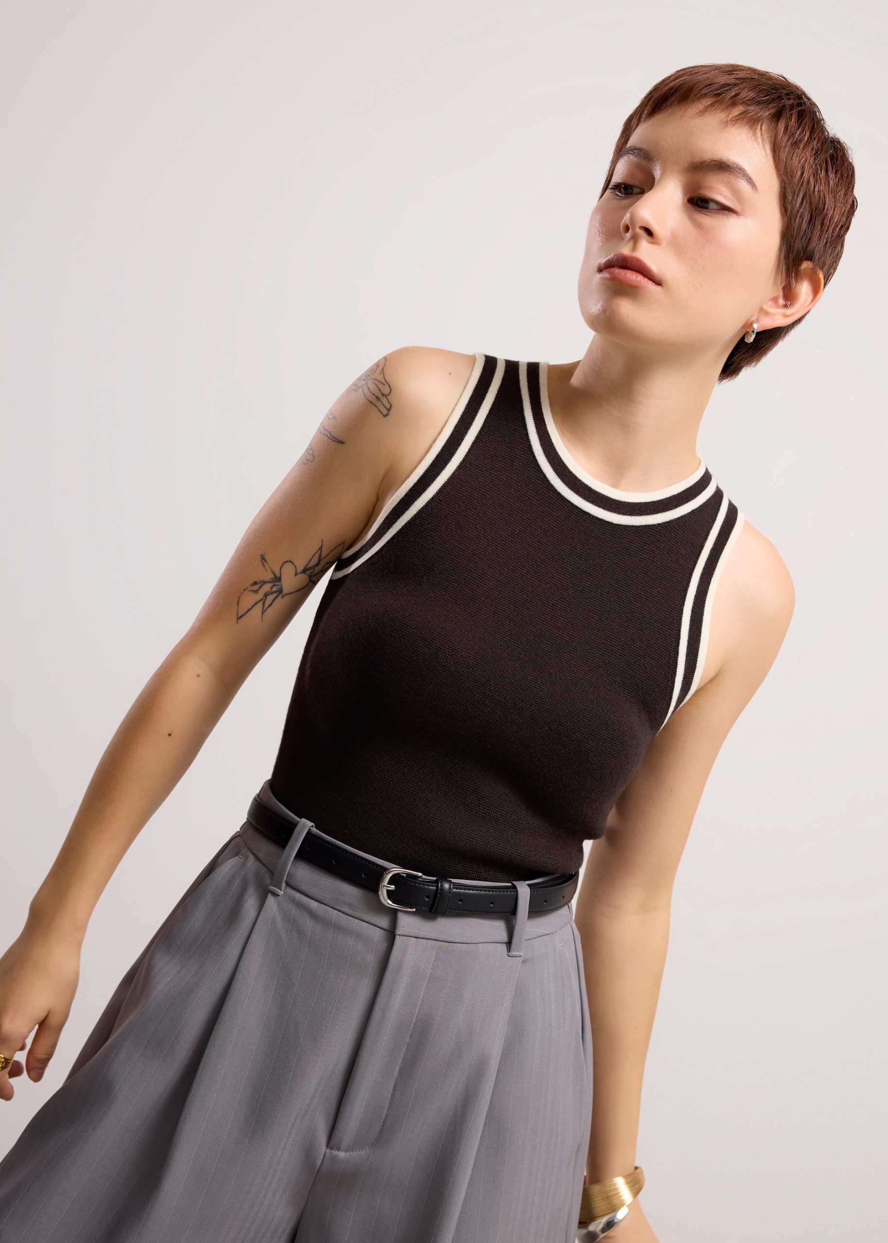 Sui Contrast Piping Knit Racerback Tank - Image 6