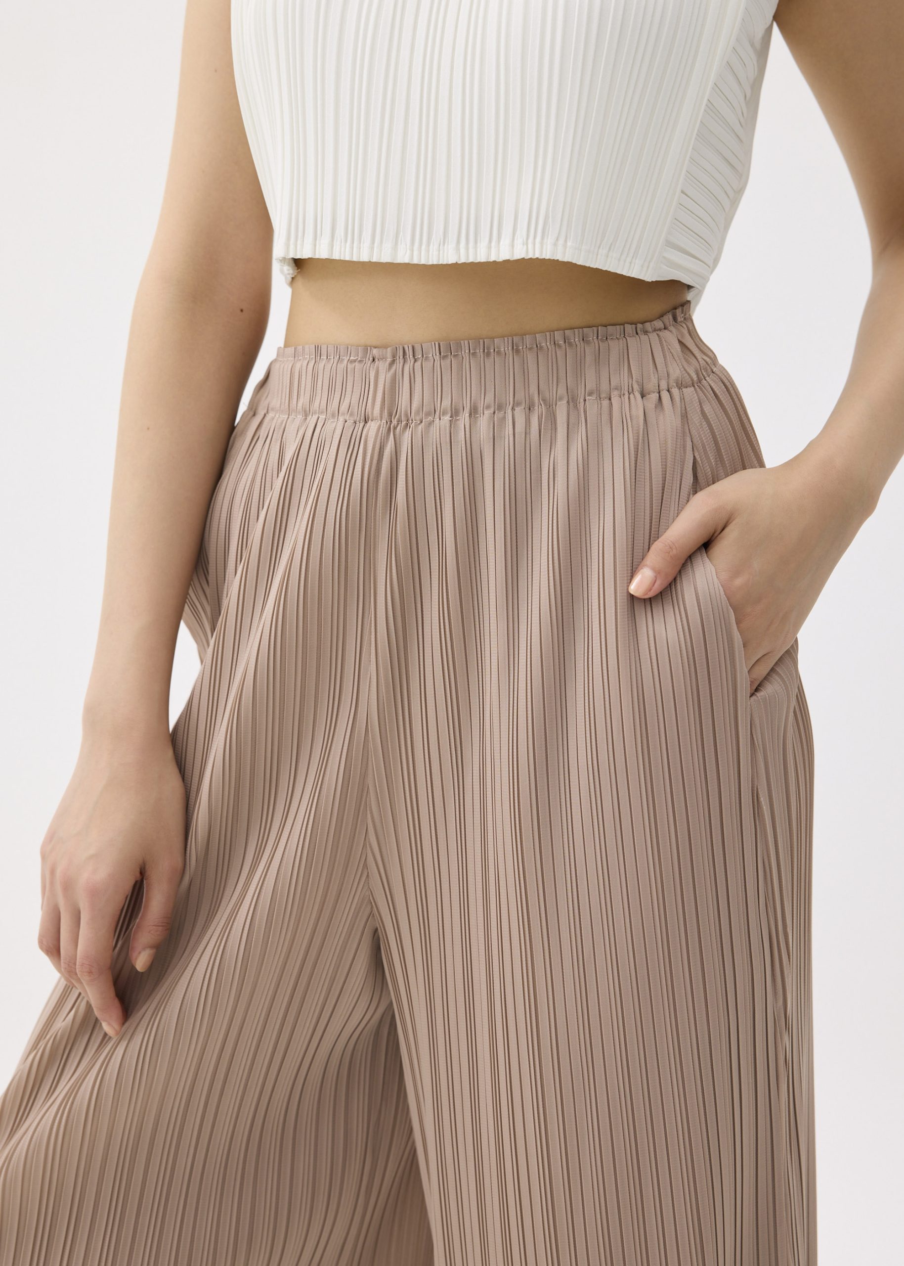 Leggy??Anh Plissé Wide Leg Pants - Image 13