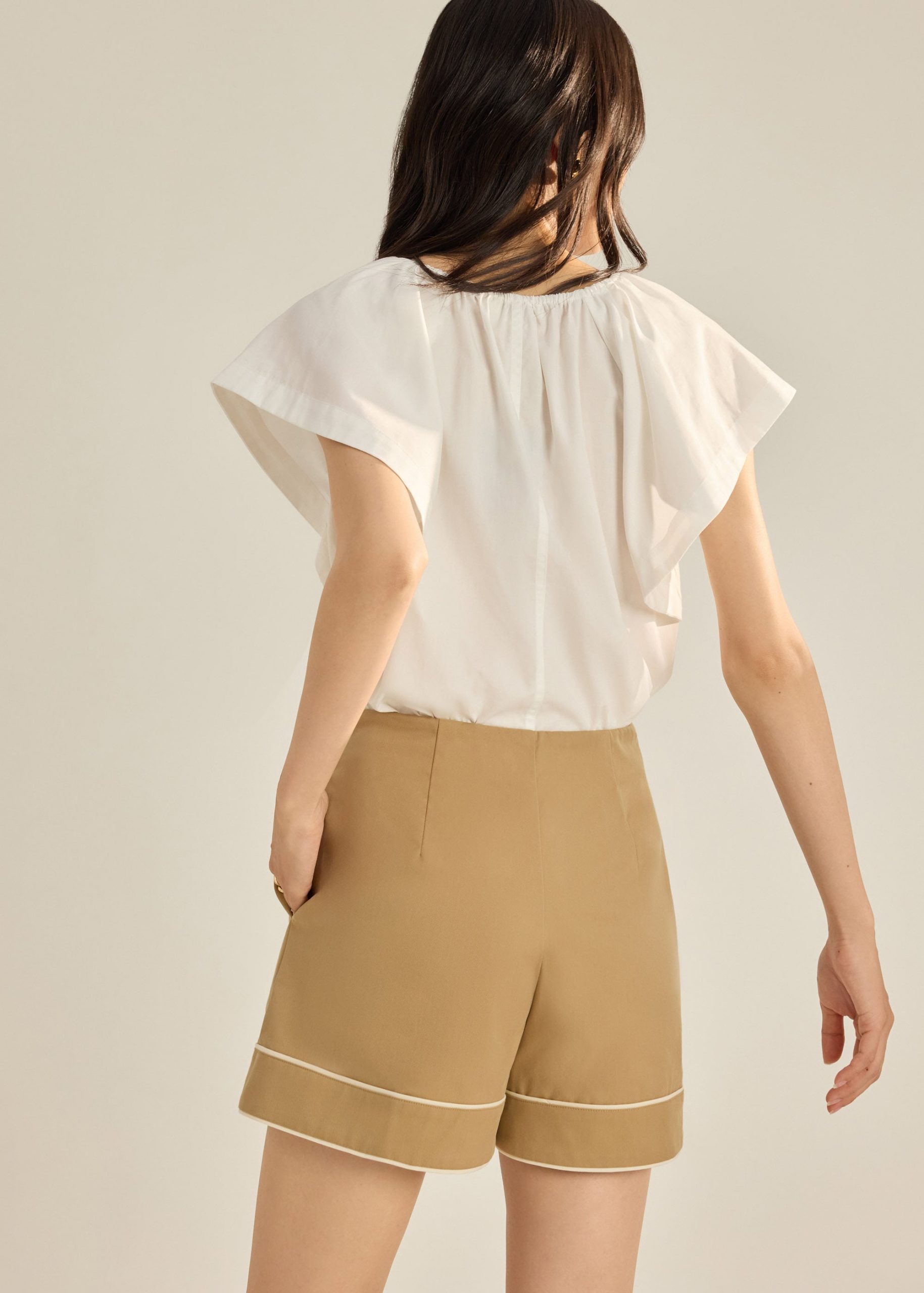 Lyocell Contrast Piping Shorts - Image 4