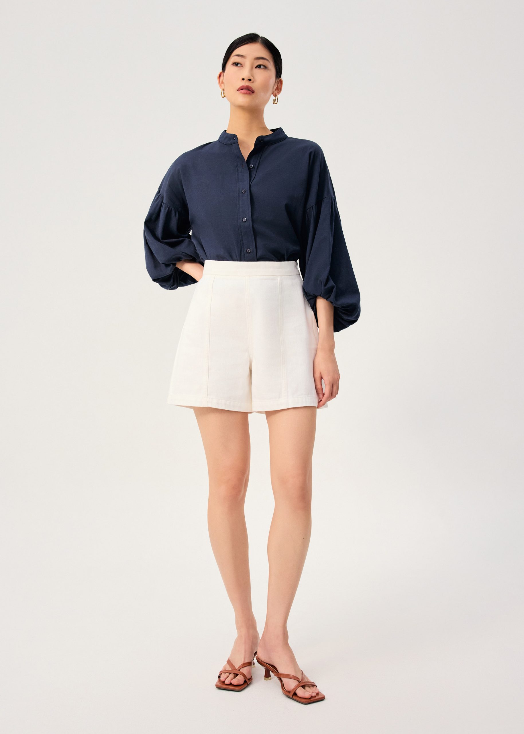 Elastic Denim Mid Waist A-line Shorts - Image 3
