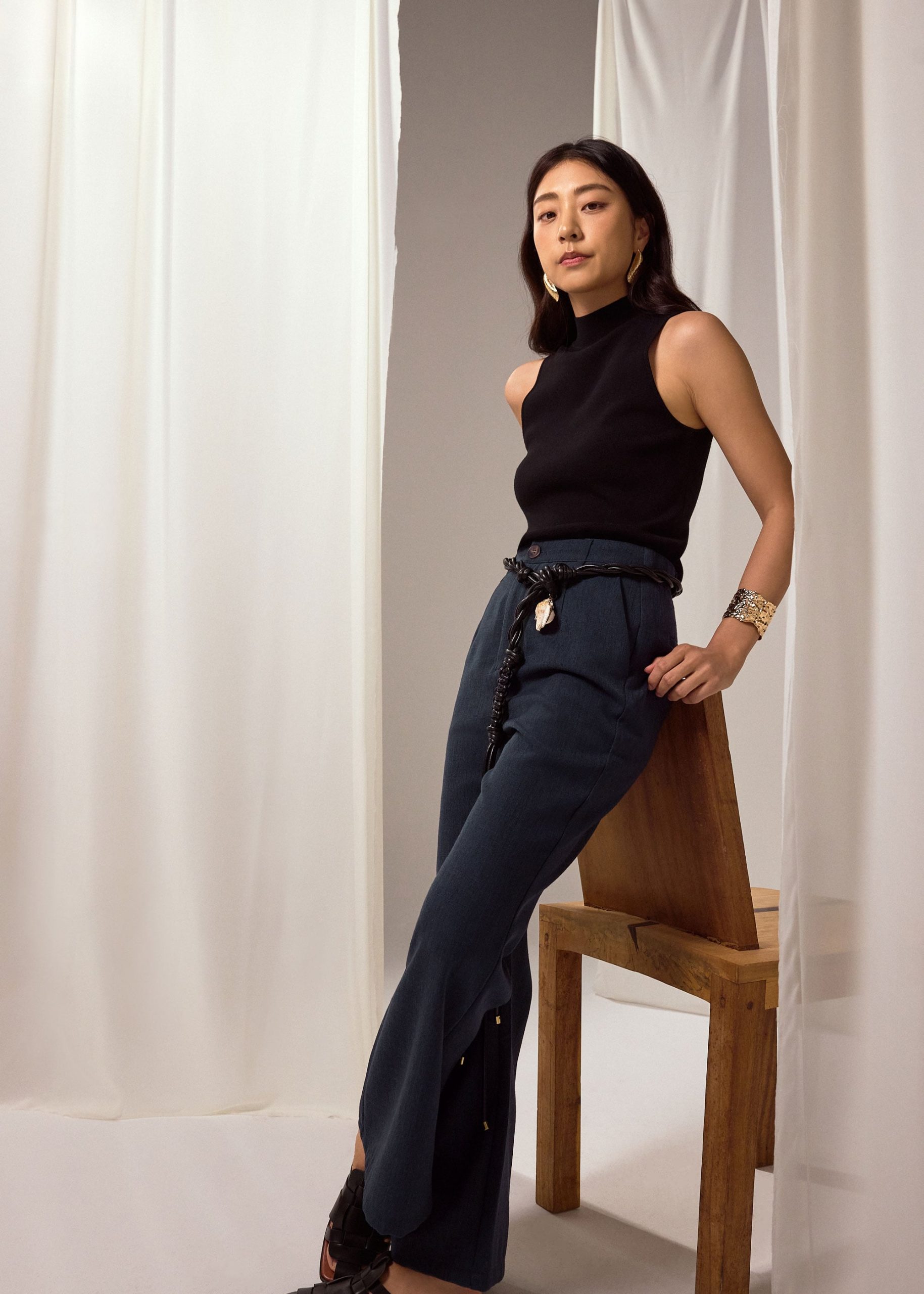PETITE Leggy??Pvara Textured Flare Pants - Image 6