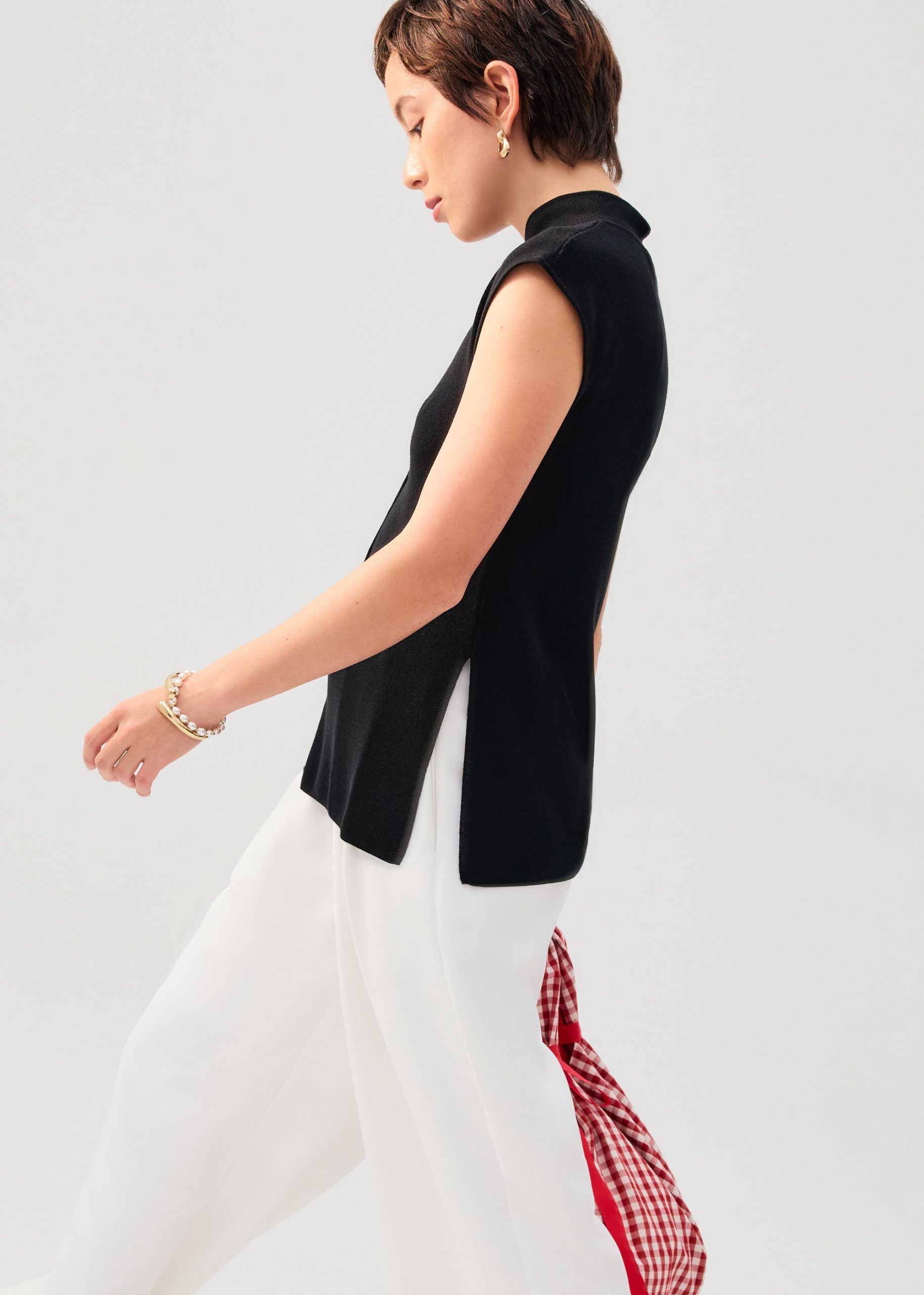 Tiffy Mandarin Collar Fitted Top - Image 7