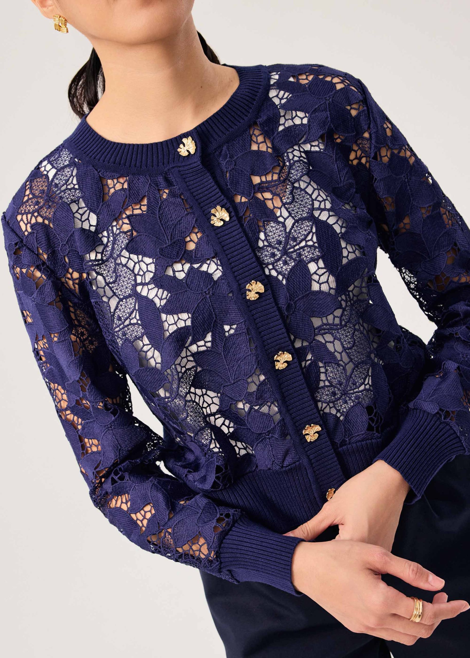 Floral Lace Knit Round Neck Cardigan - Image 10