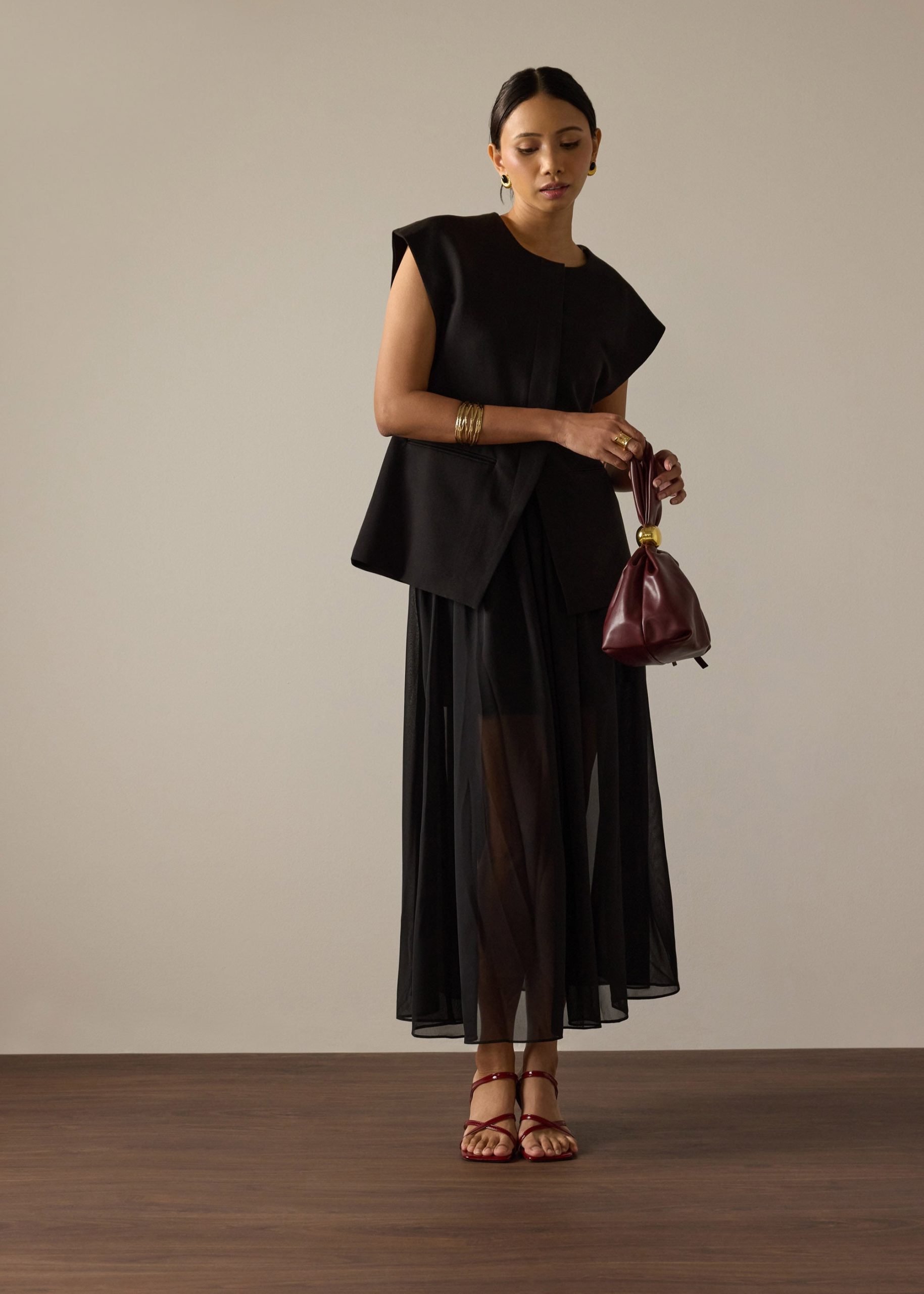 Riyo Twill Round Neck Boxy Vest - Image 7