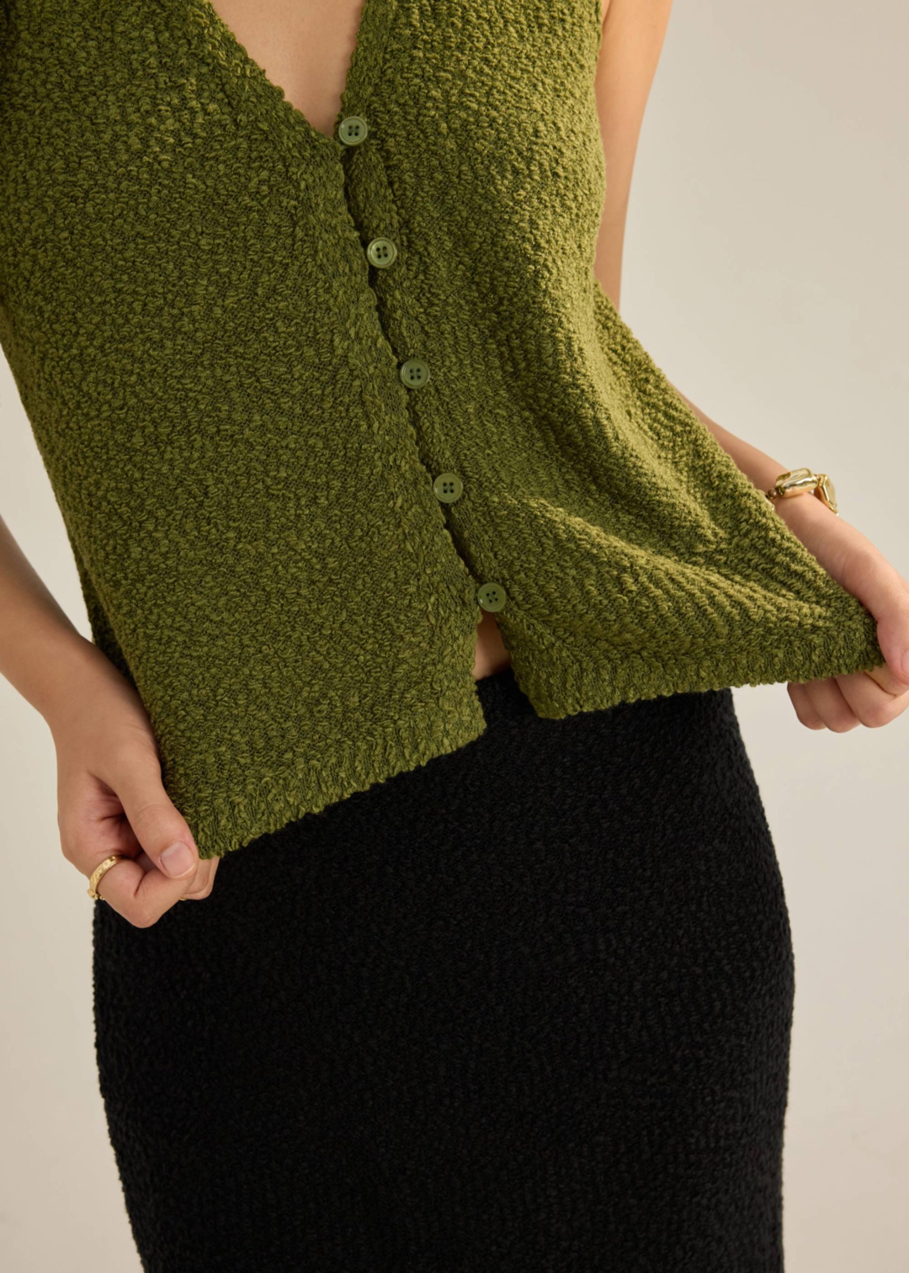 Boucle Knit Vest Top - Image 20