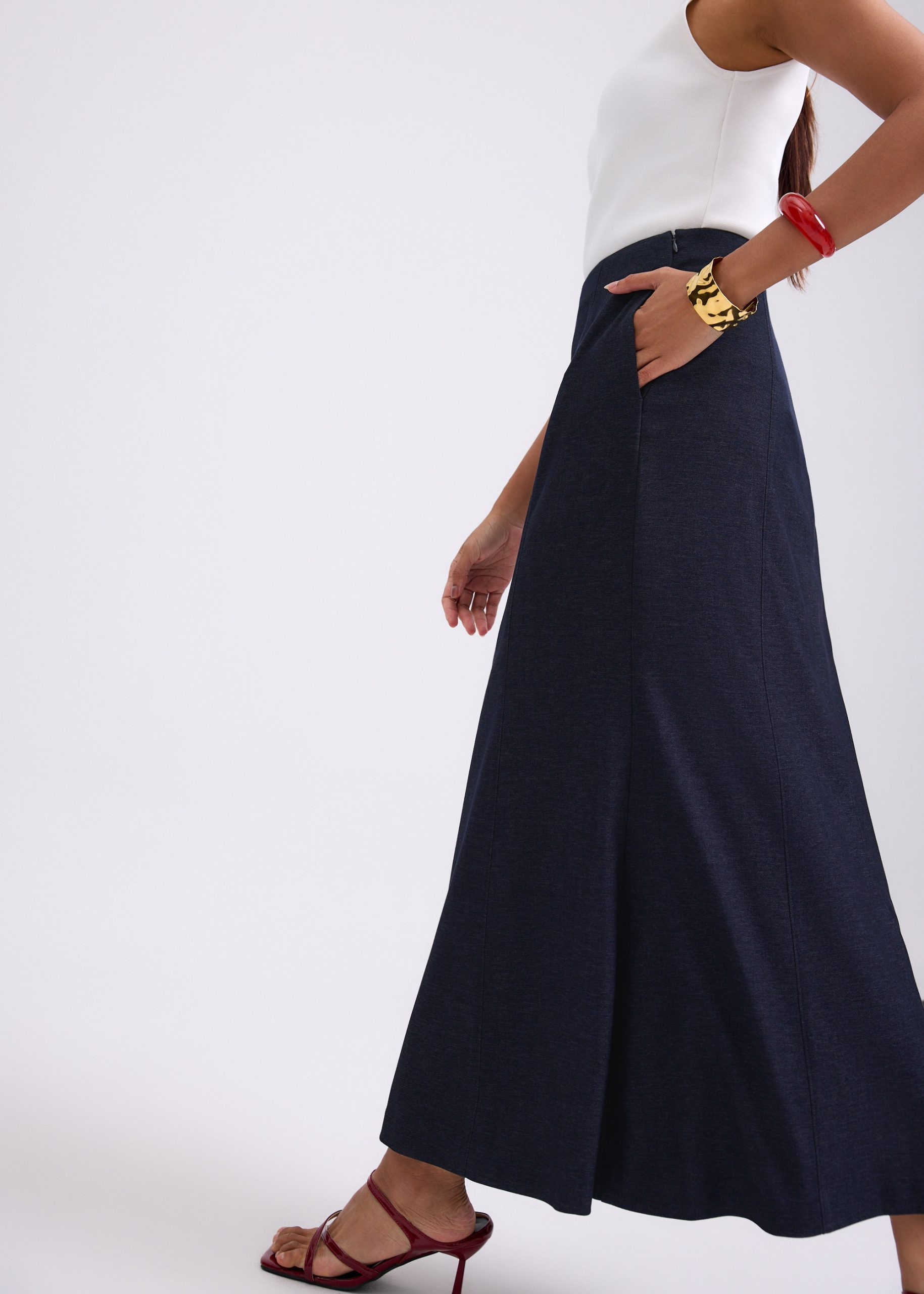 Jasmine Mermaid Maxi Skirt - Image 10