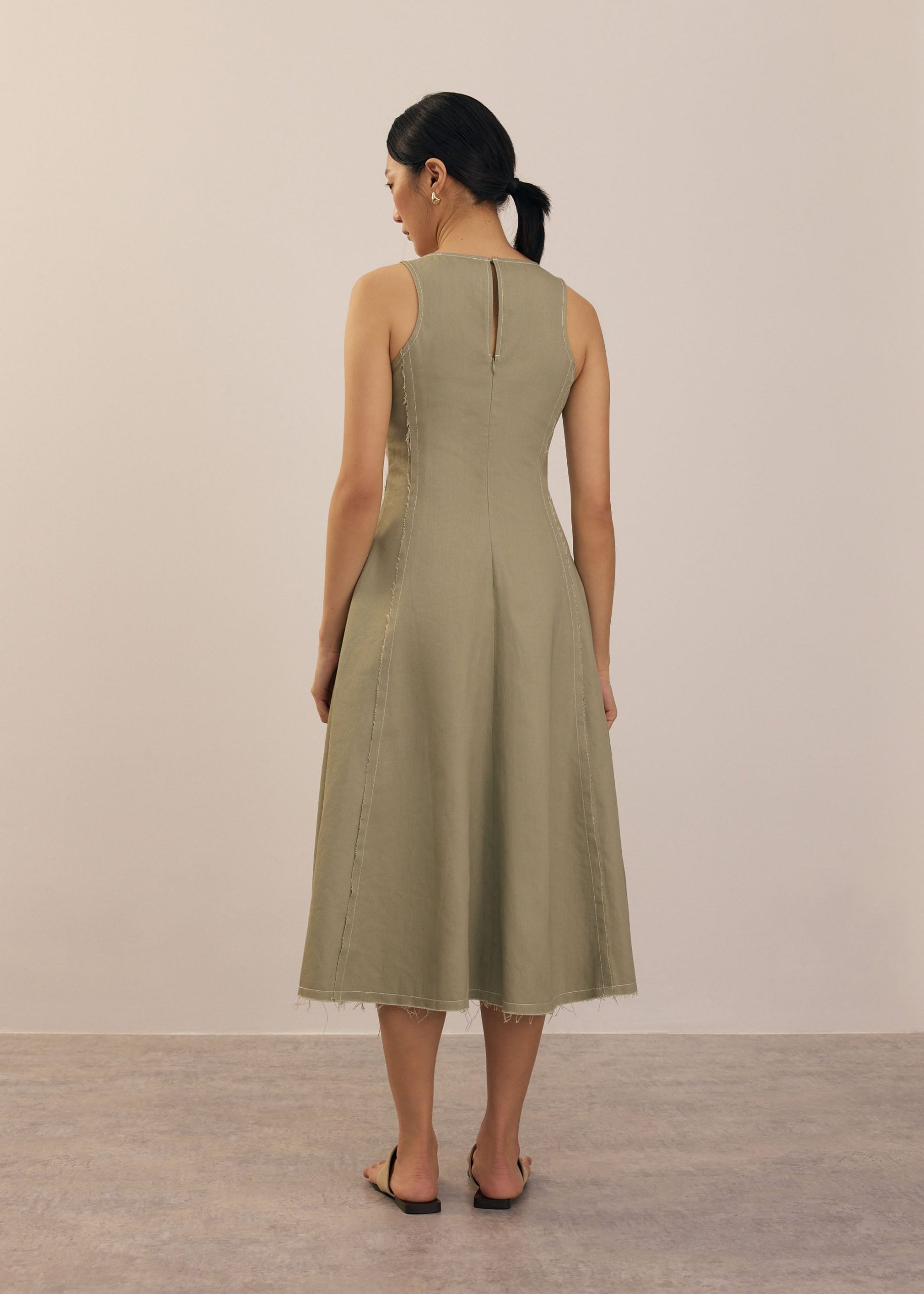 Denim Scoop Neck Midi Dress - Image 18