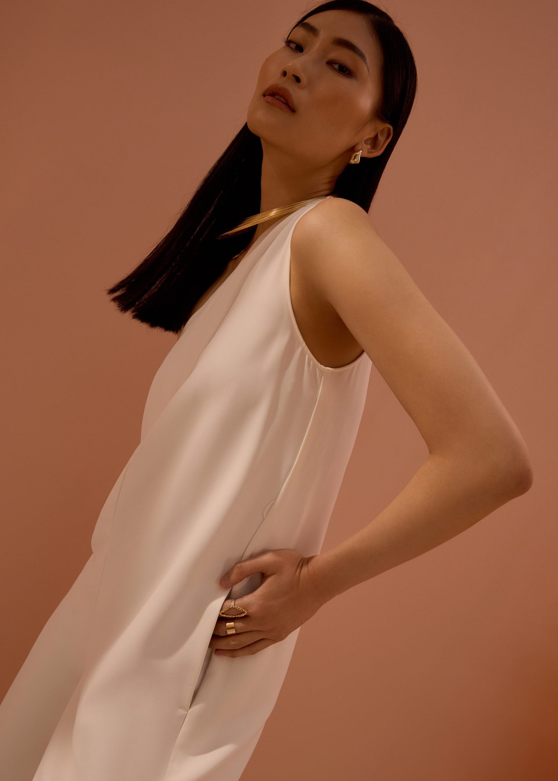 Leggy??Kanda Asymmetric Flare Jumpsuit - Image 8