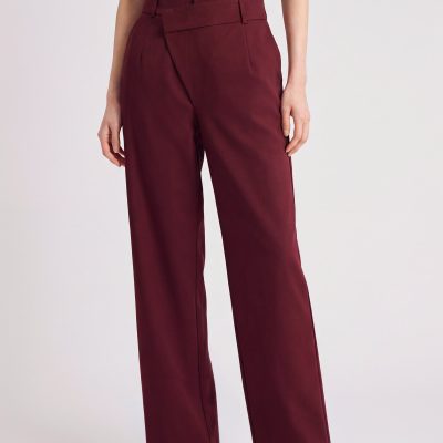 Leggy??Cross Over Pants
