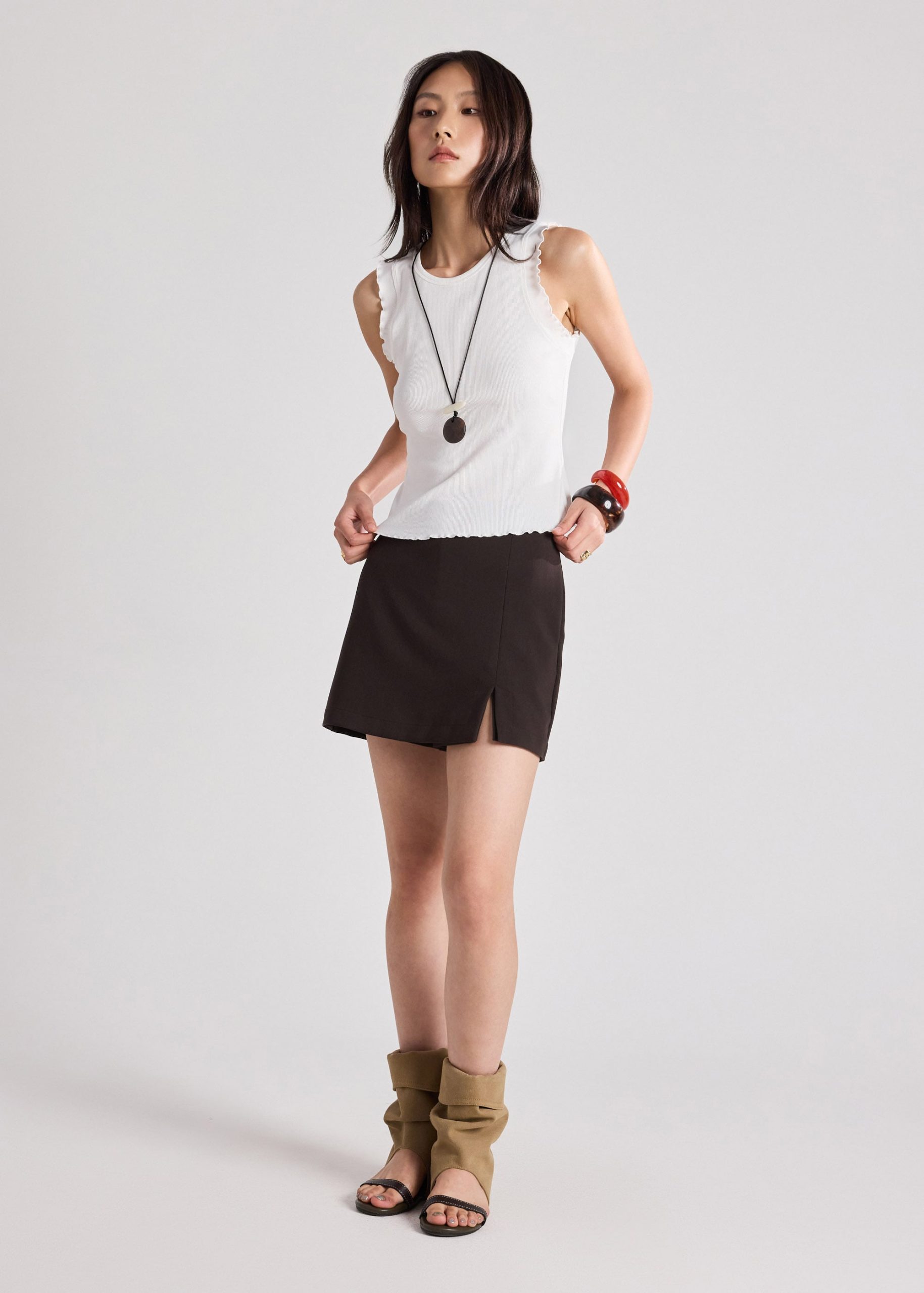 Ruffle Edge Ribbed Tank
