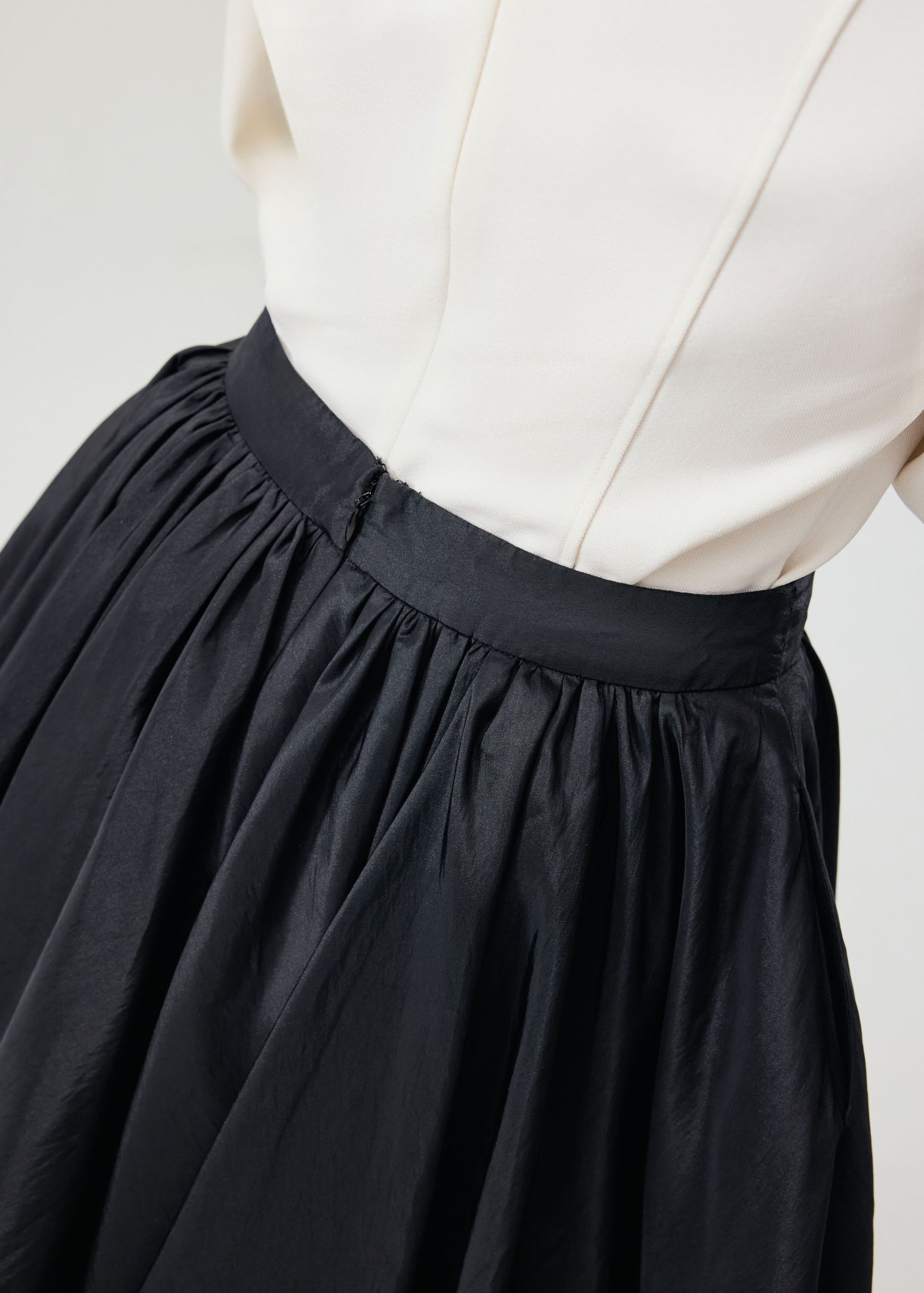 Mid Waist Bubble Midaxi Skirt - Image 4
