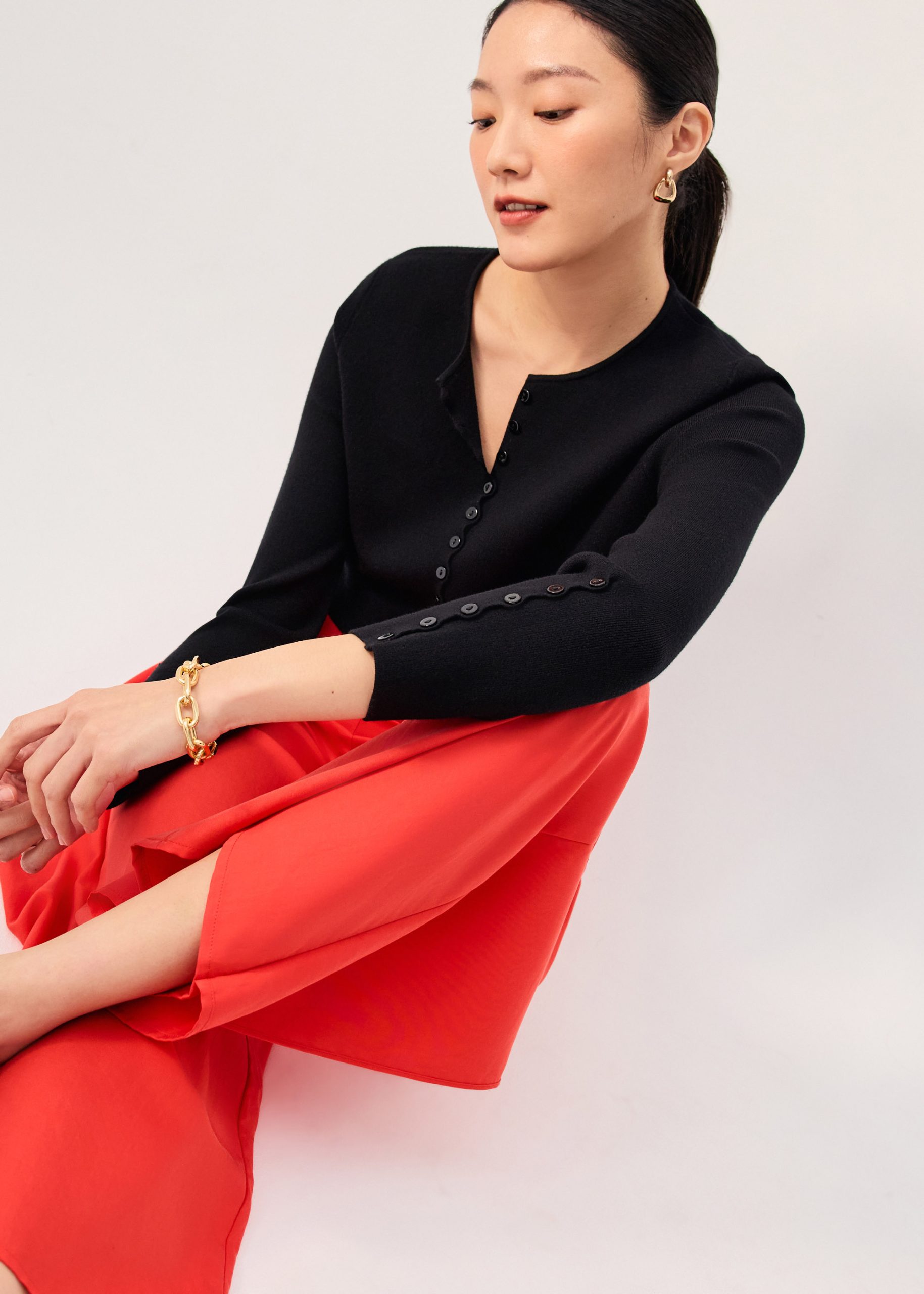 Malee Boxy Knit Scallop Edge Cardigan - Image 30