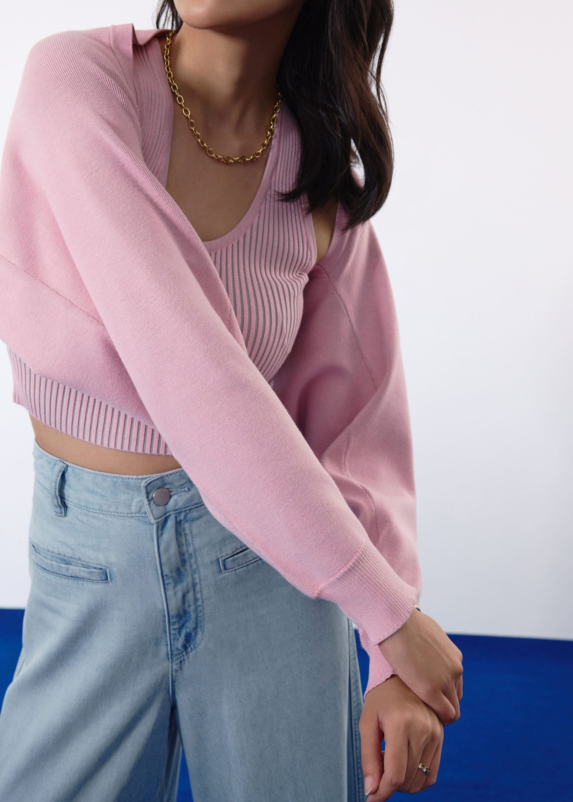 Relaxed Duo Knit Crop Cardigan - Image 4