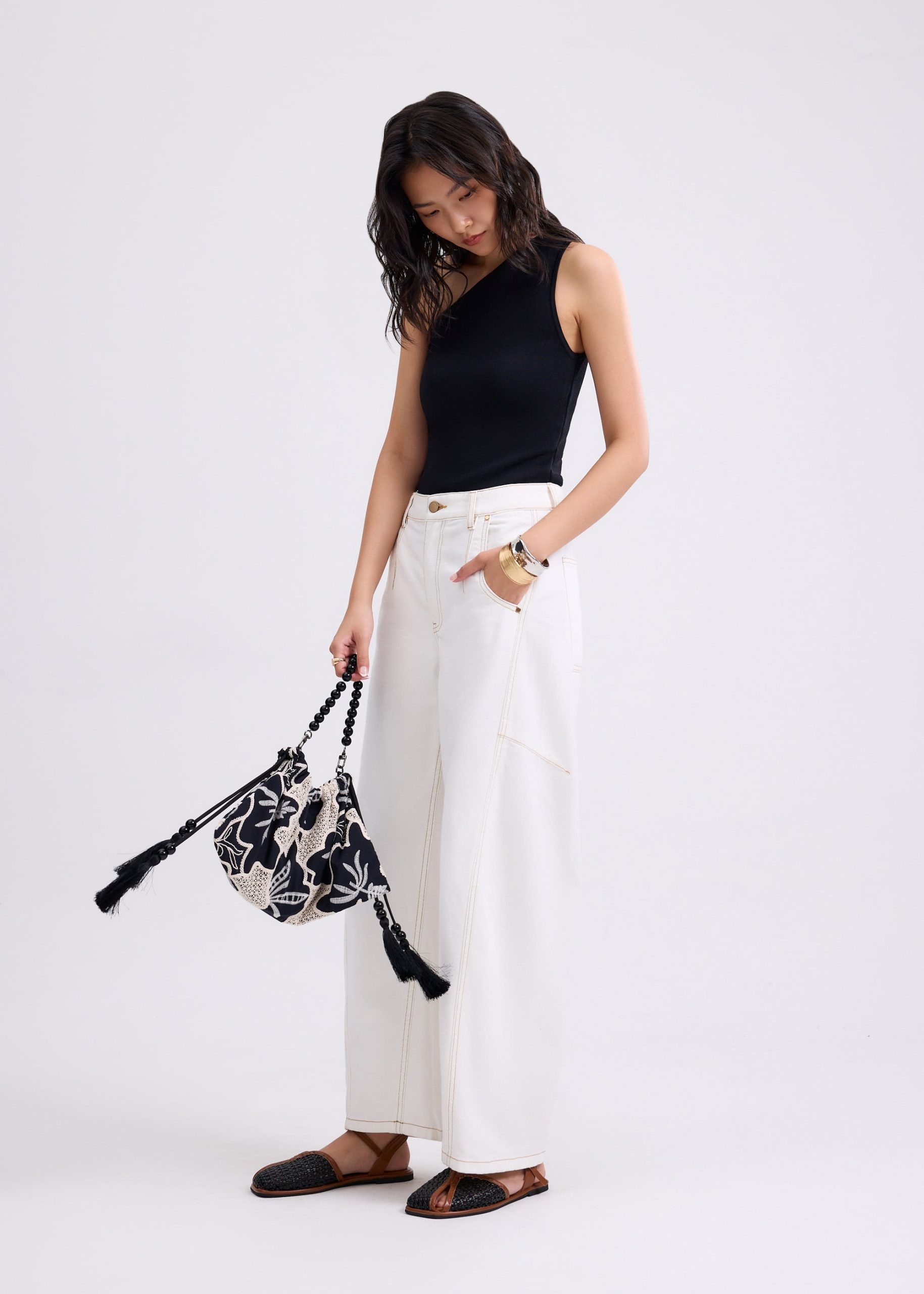Vic Barrel Jeans - Image 4