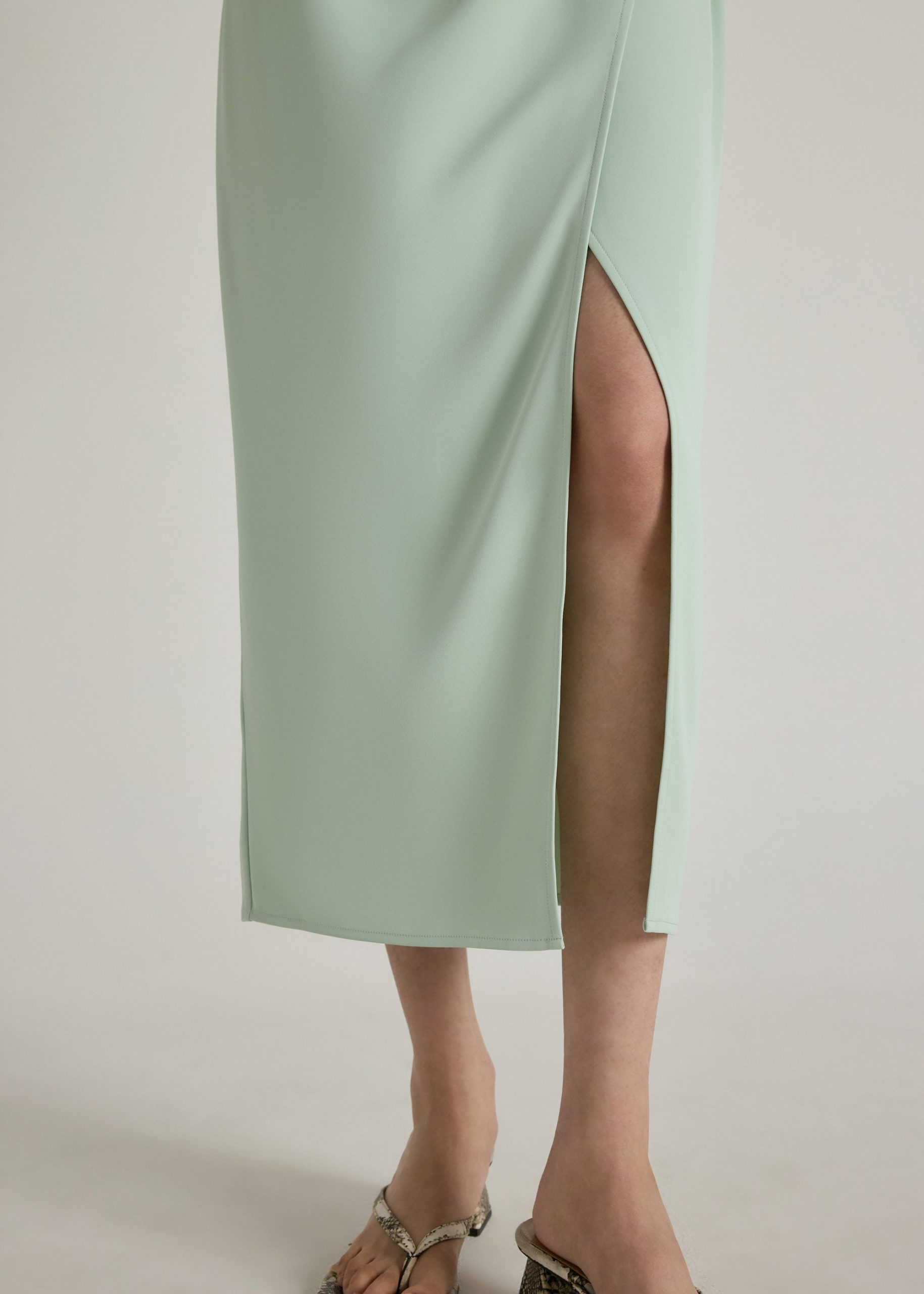 BraFree by LB Crepe Side Pleat Dress - Image 6