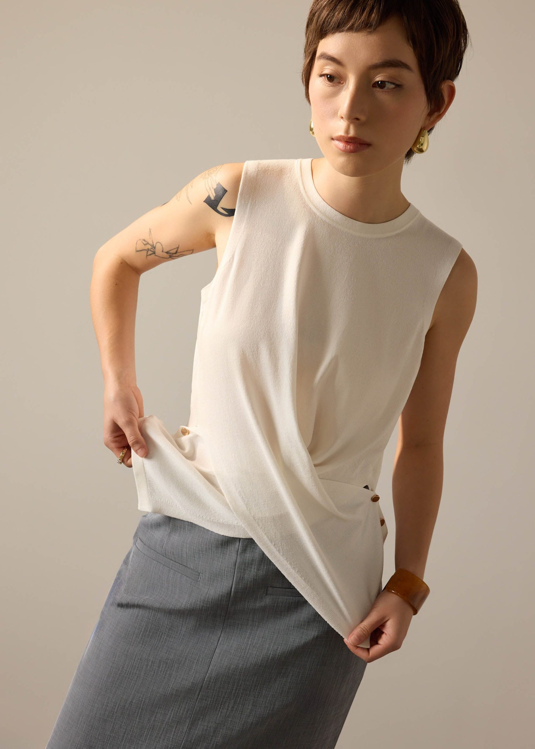 Tasya Knit Cross Over Round Neck Tank Top - Image 11