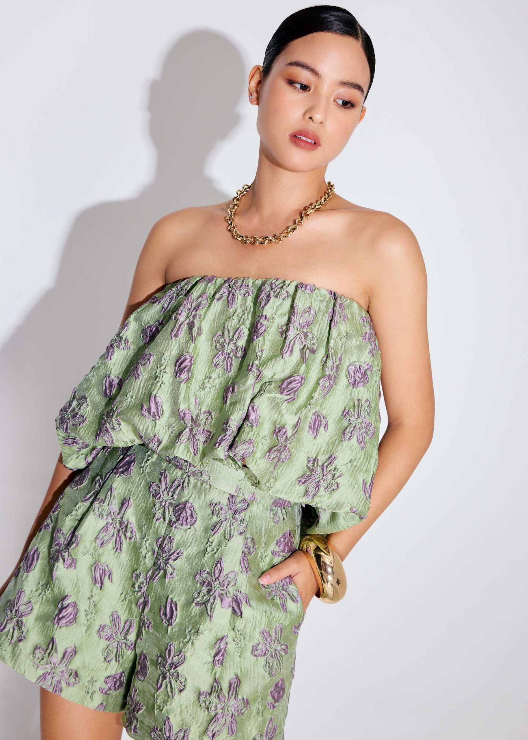 Floral Jacquard Tube Crop Top - Image 11
