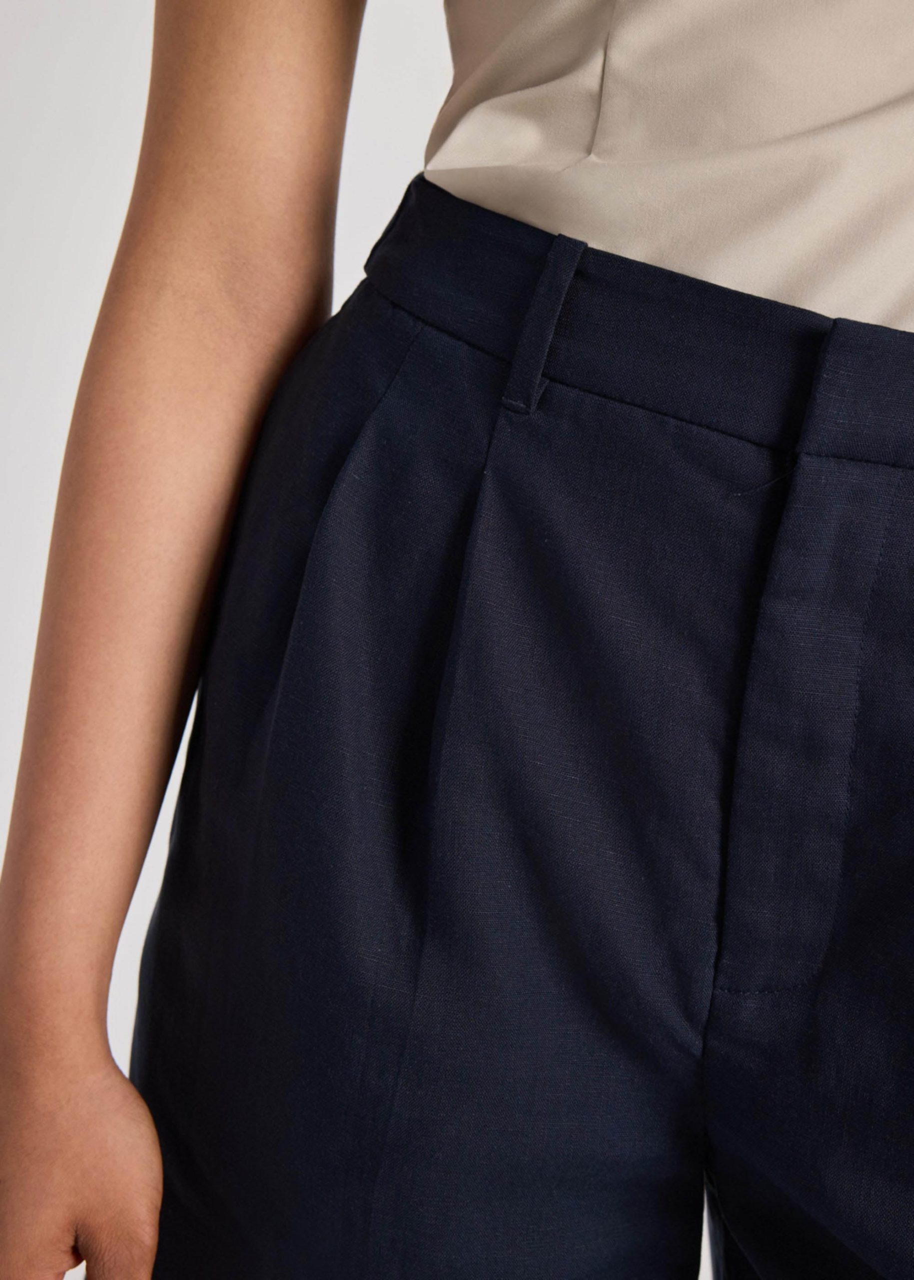 Lana Premium Linen Shorts - Image 14