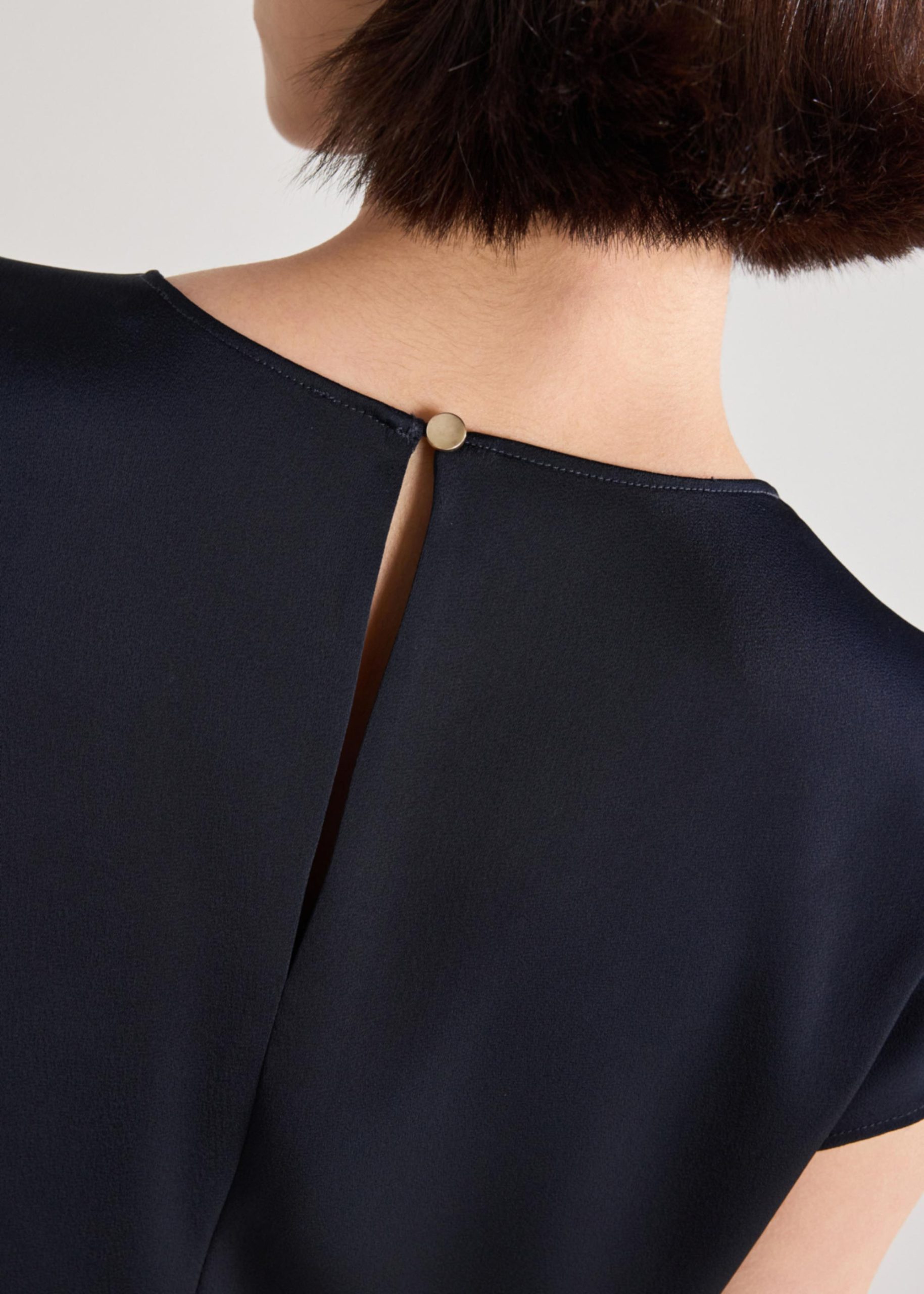 Alina Satin Top With Brooch - Image 9