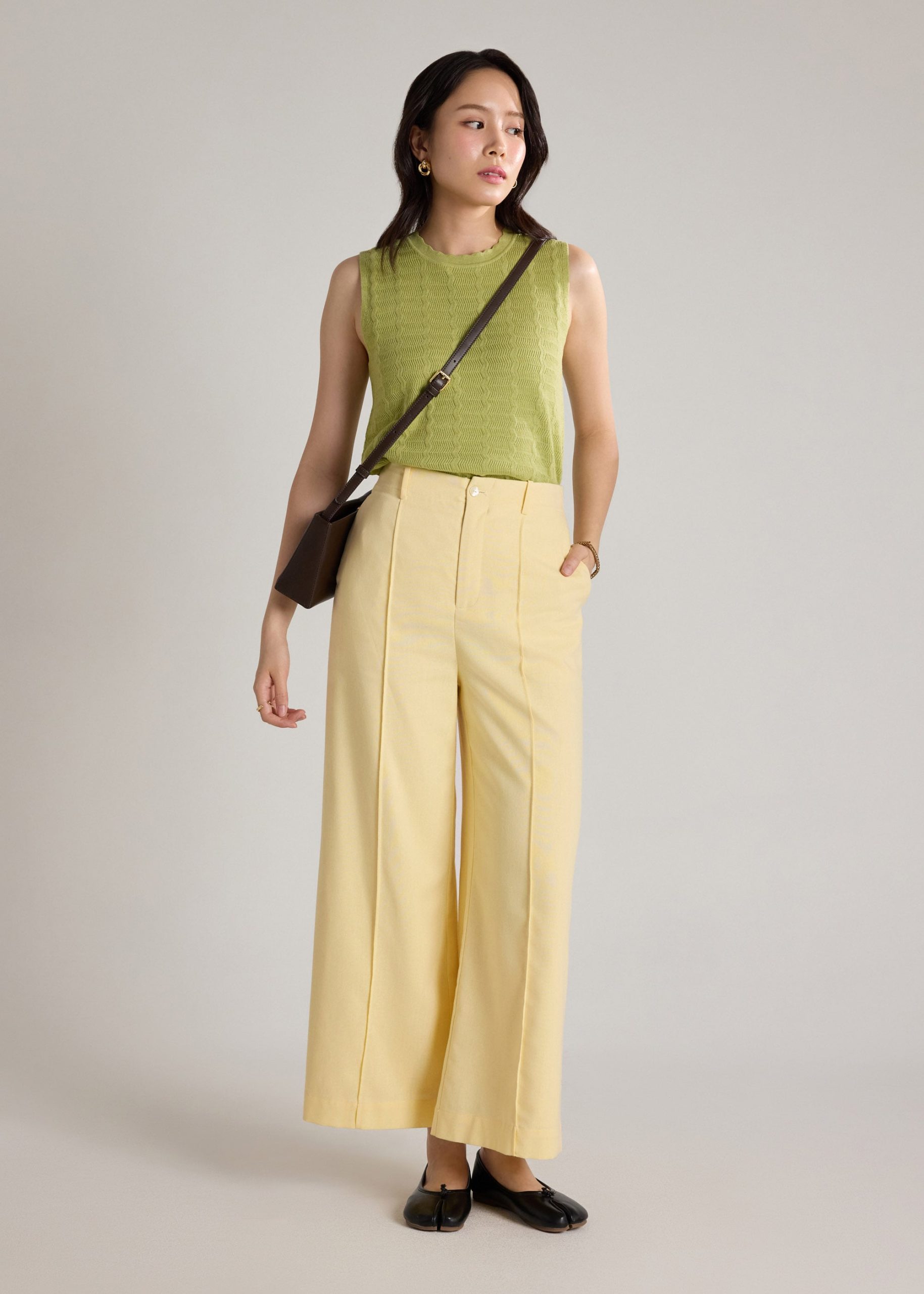 Pintuck Wide Leg Pants