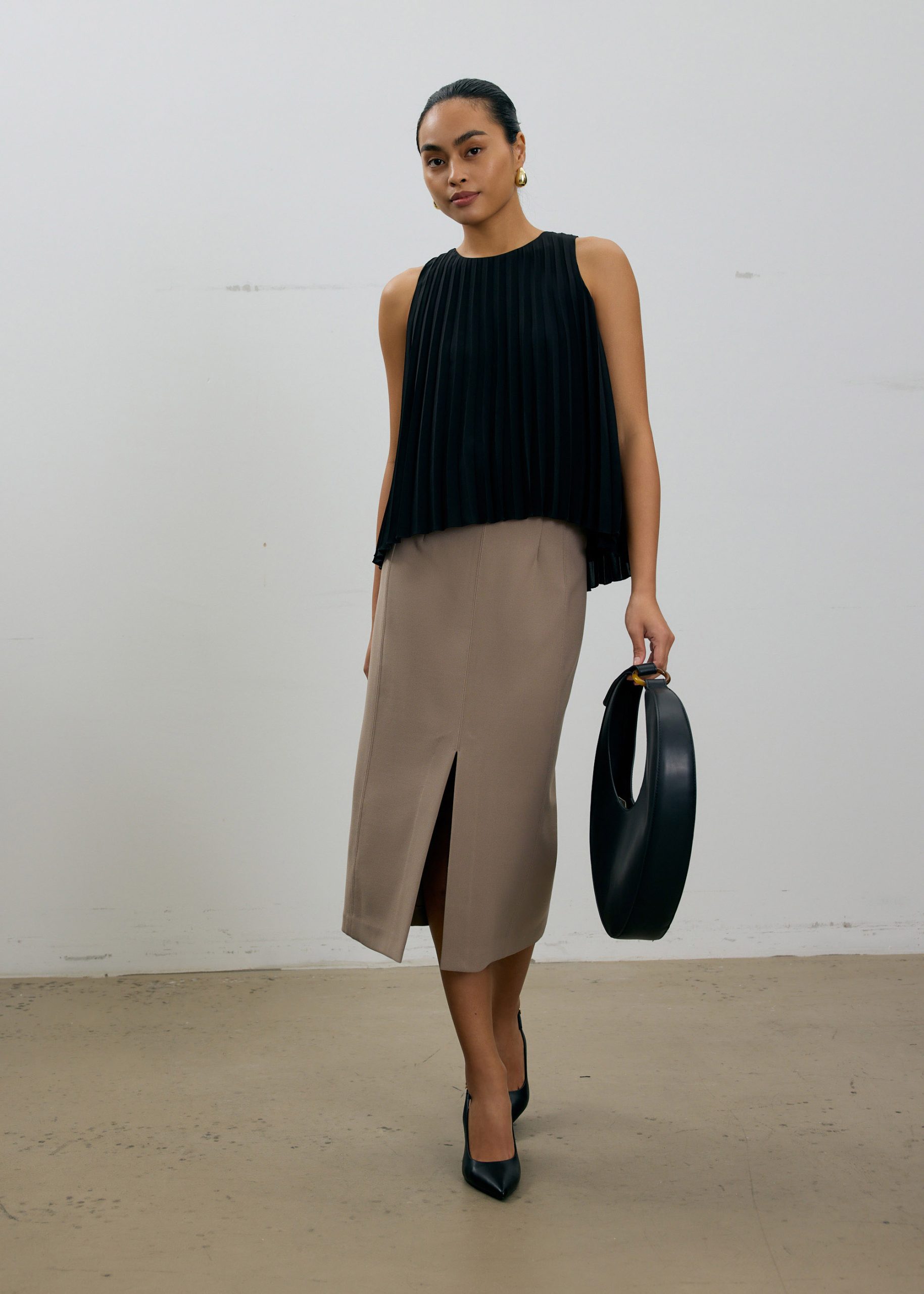 Vera Elastic Reversible Panelled Midi Skirt - Image 11